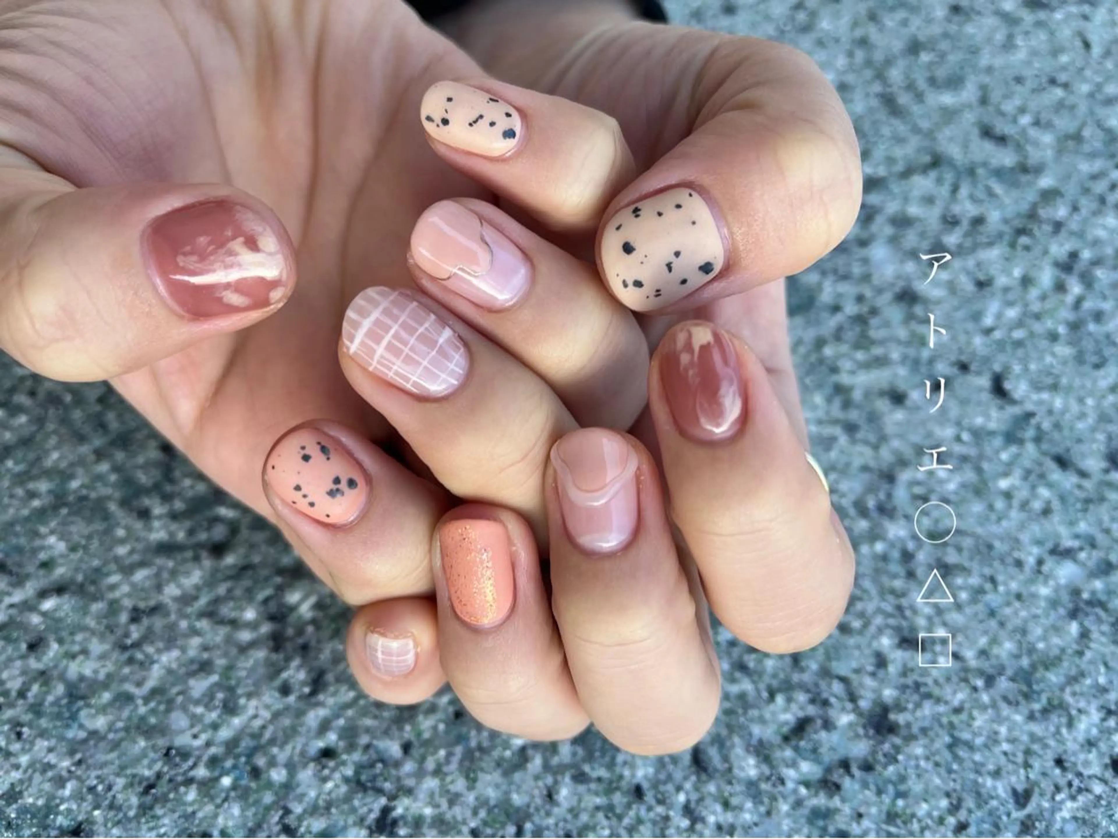 ネイル 韓国ネイル ハンドネイル アトリエ ○△□のネイルデザイン
