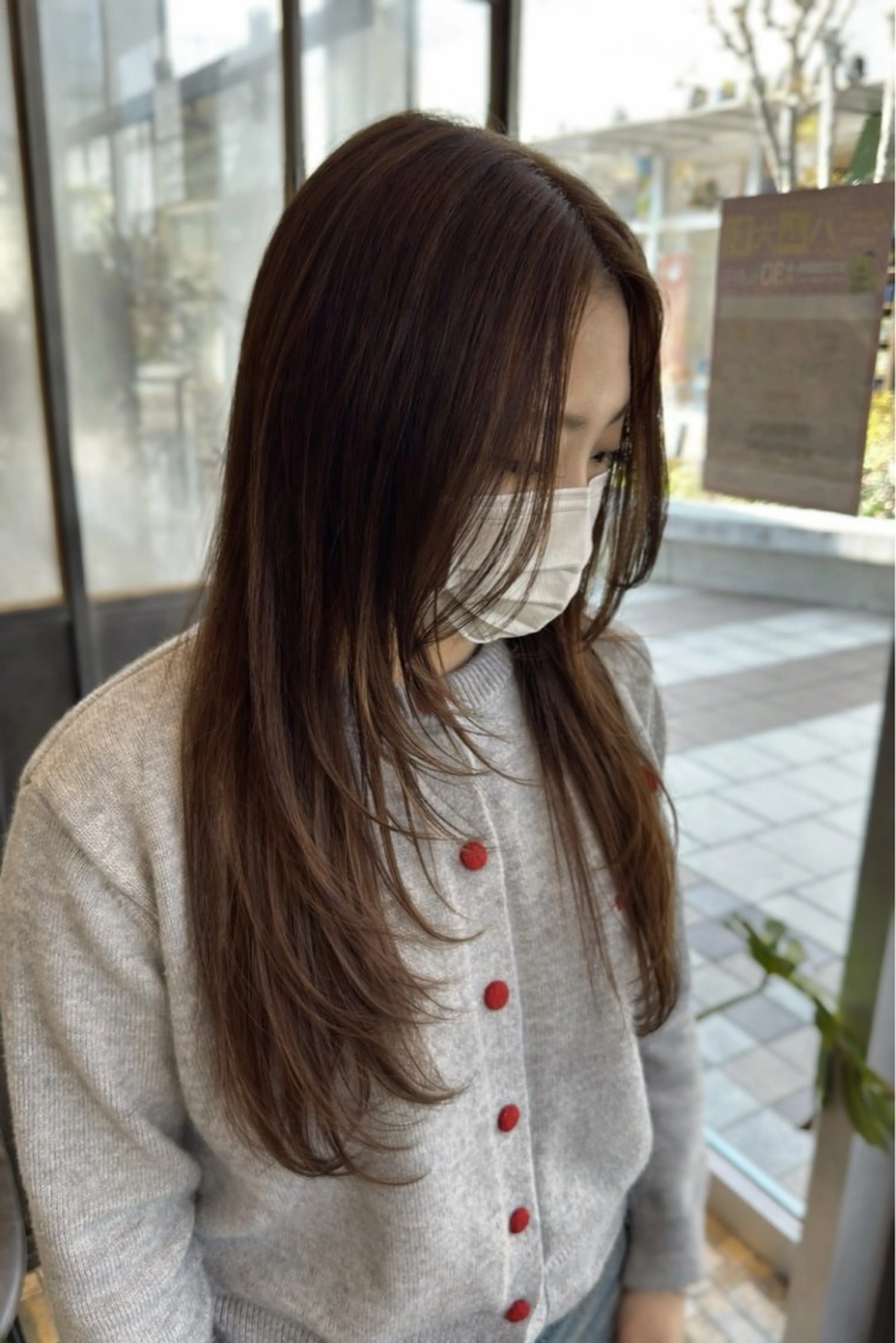 セミロング レイヤーカット /momocaのヘアスタイル