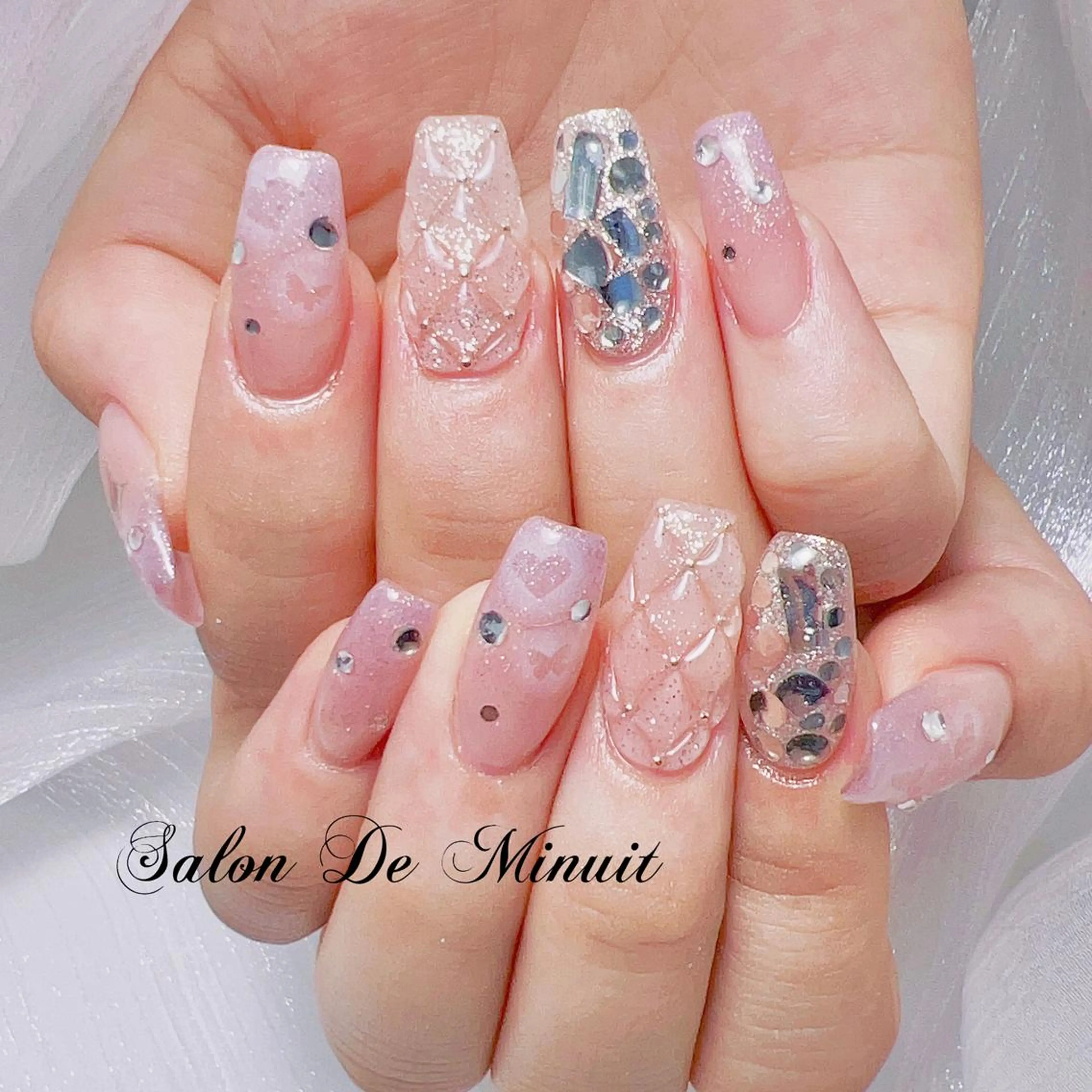 ネイル Momo 🤍のネイルデザイン