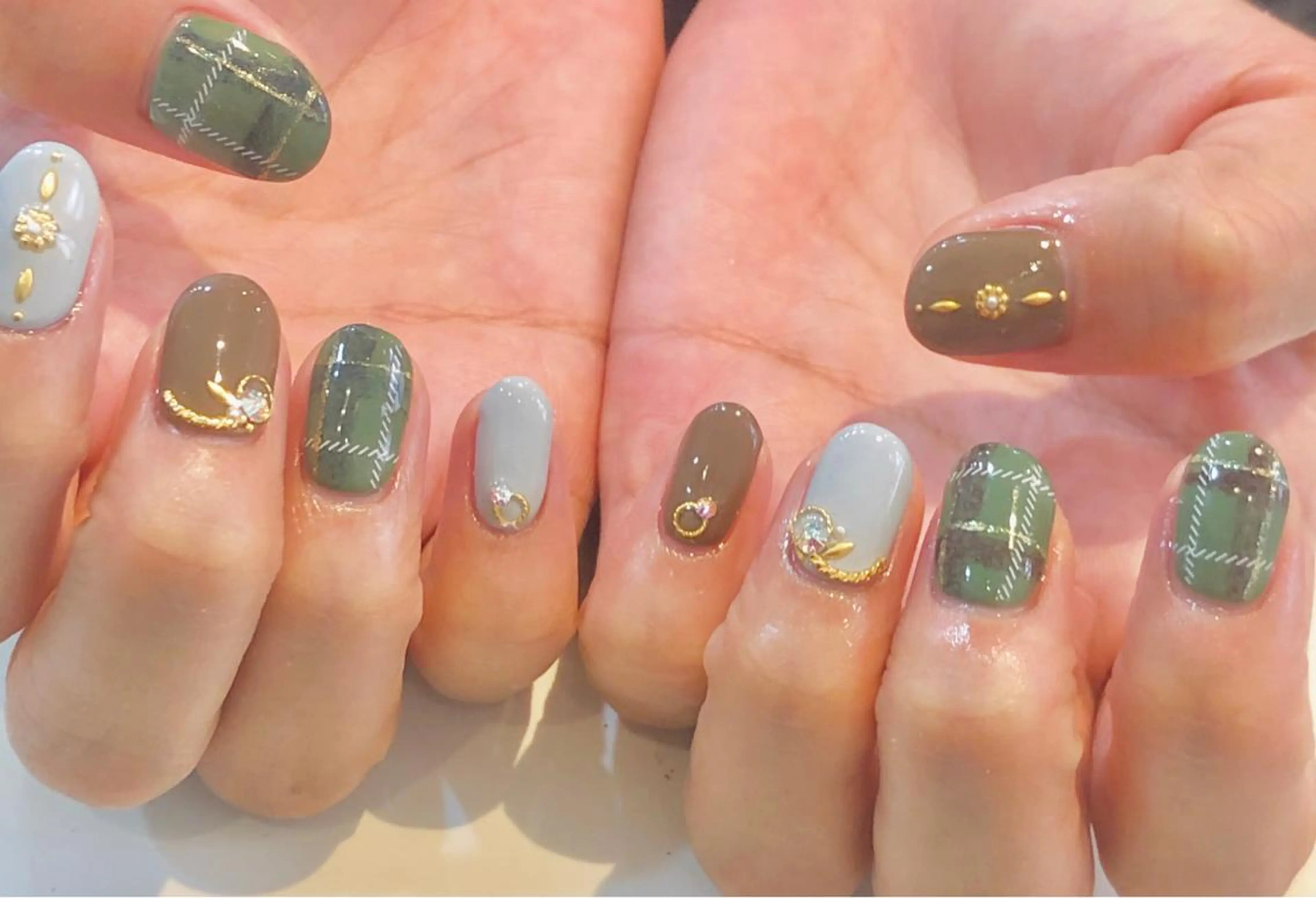 ネイル 坂本 萌のネイルデザイン