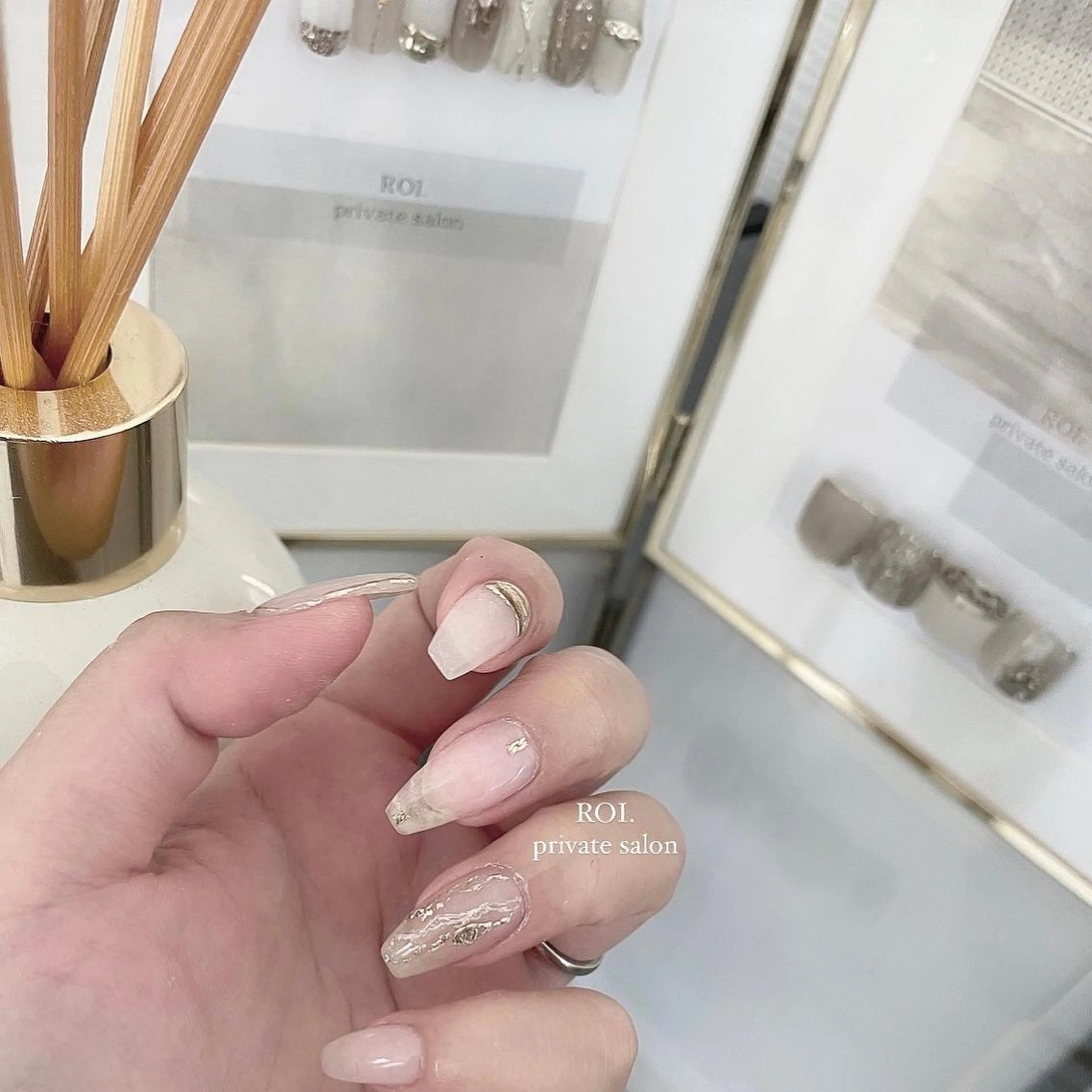 ネイル ハンドネイル ROI. Ayumi.のネイルデザイン