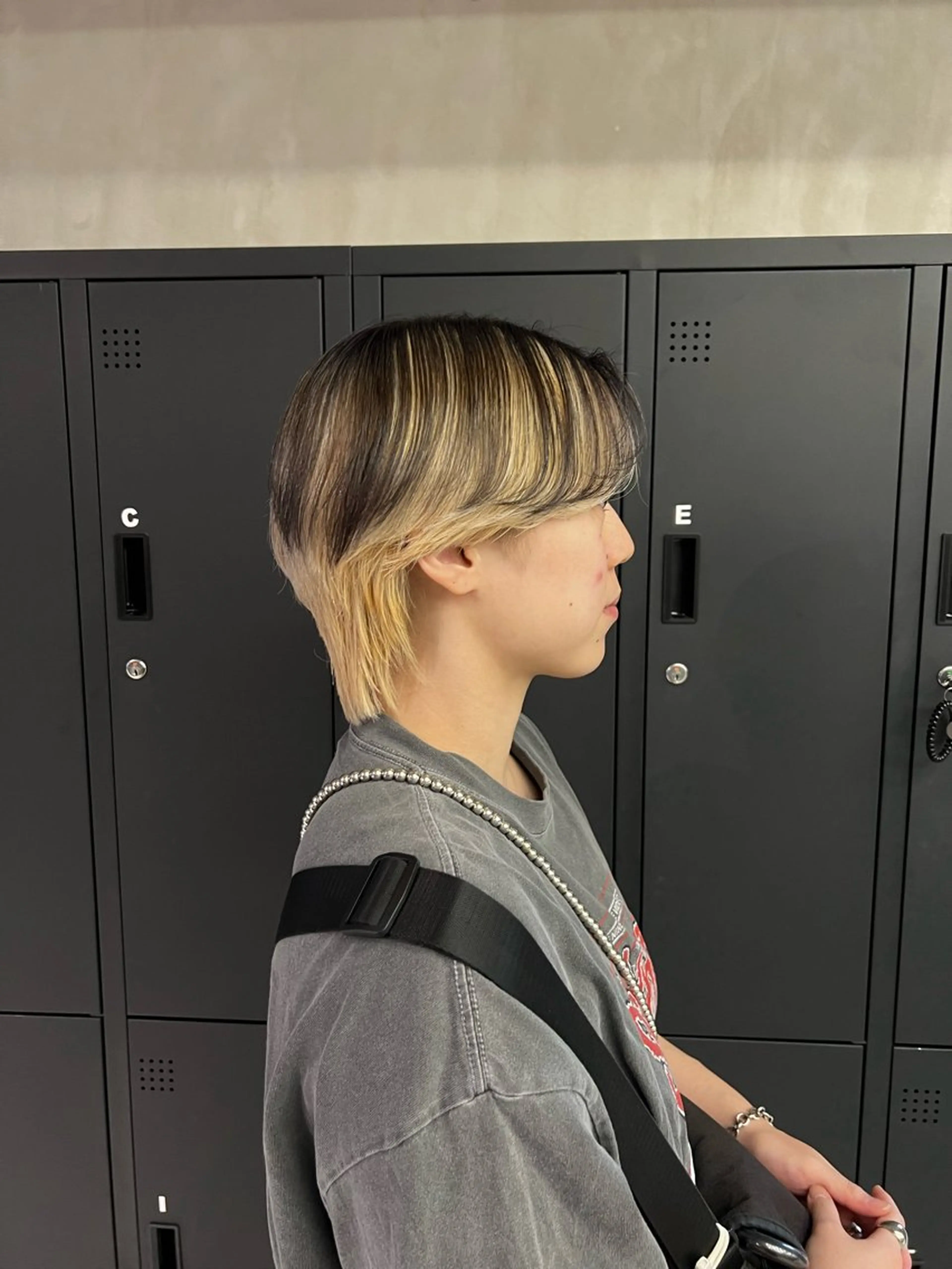 ショート ヘアカラー ハイライト/白髪ぼか し/臼田さりな🌹のヘアスタイル