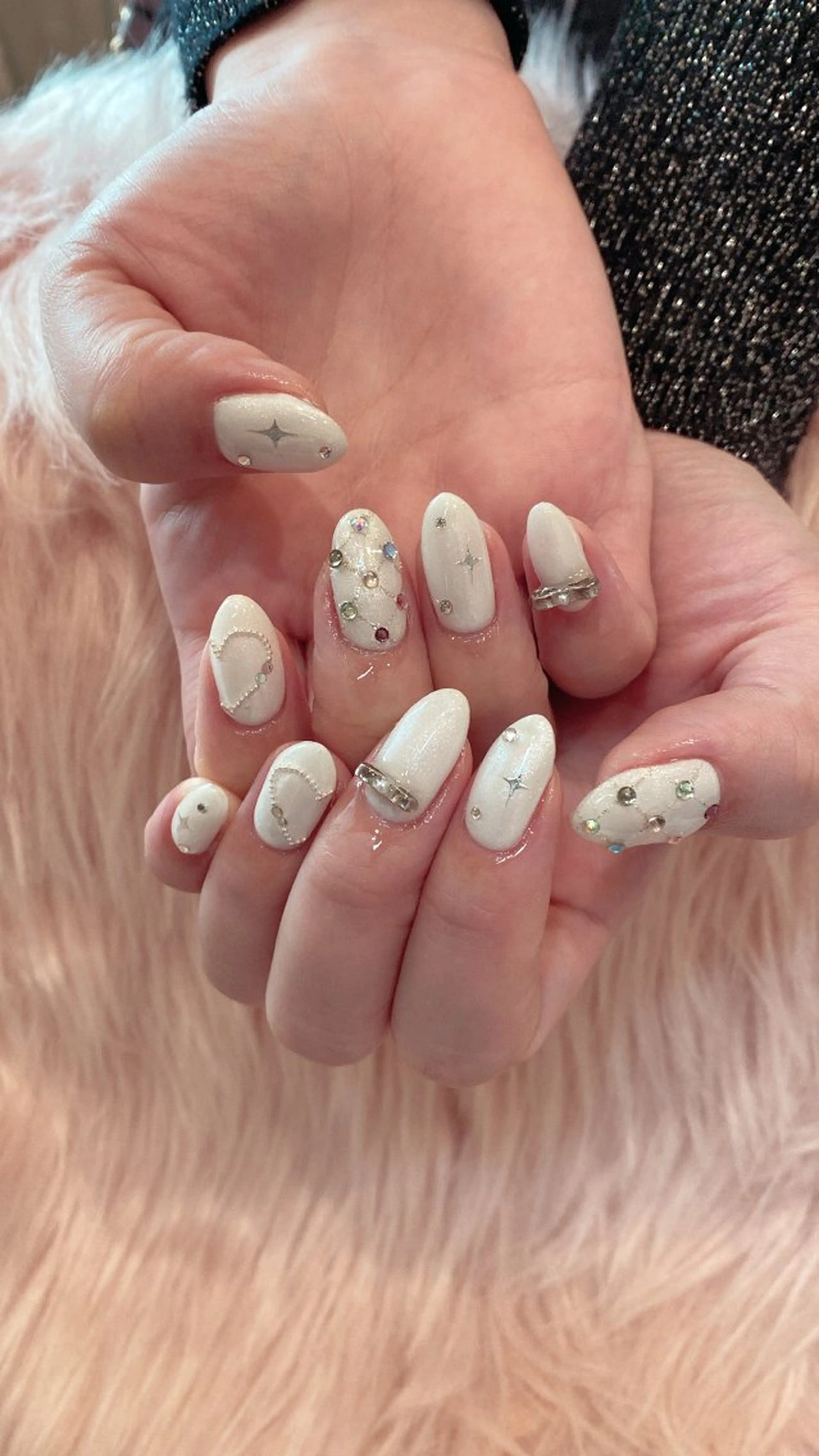 ネイル ハンドネイル crystal ⭐︎ colorのネイルデザイン