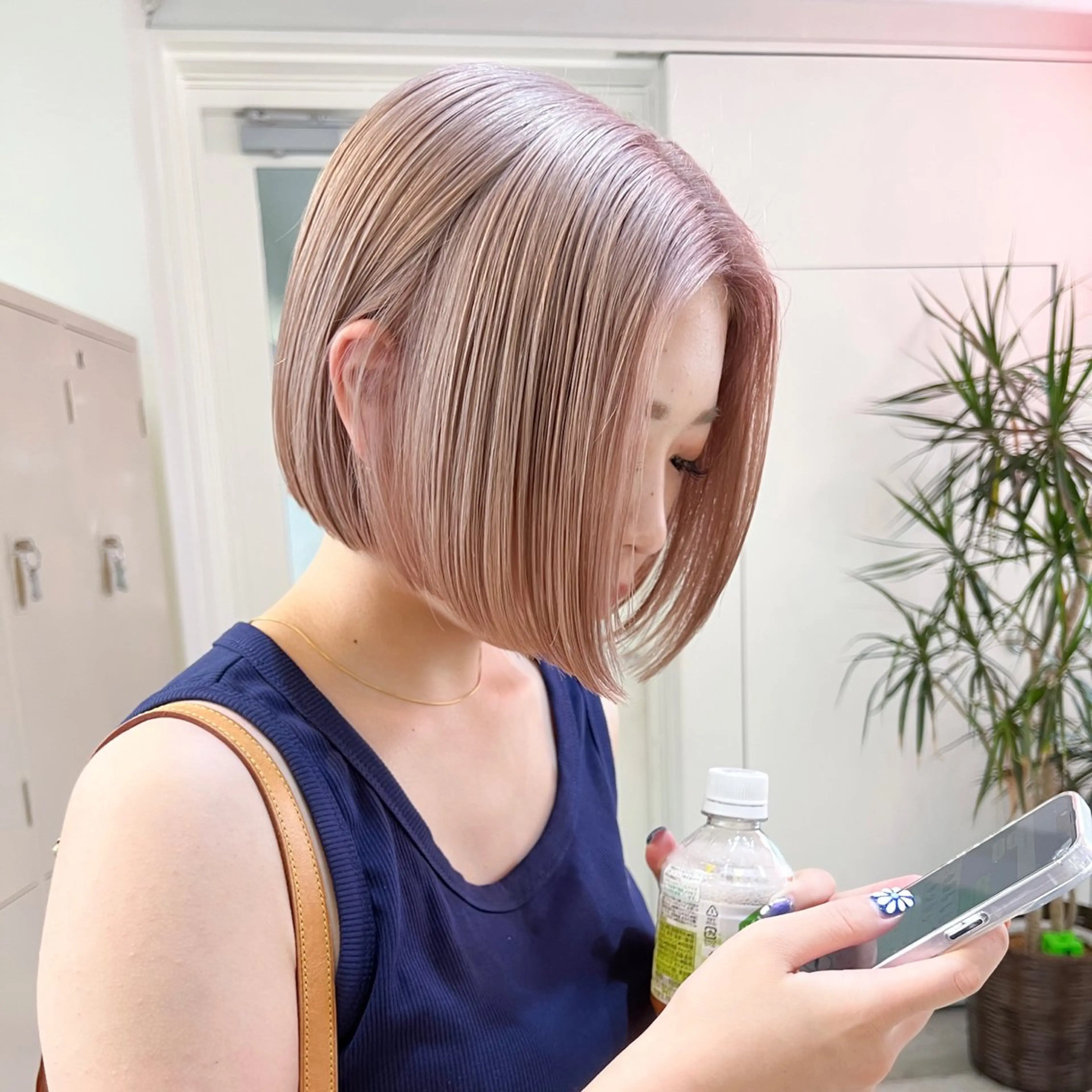 ショート カラー ヘアカラー トリートメント トレンドボブ /ミリヤのヘアスタイル