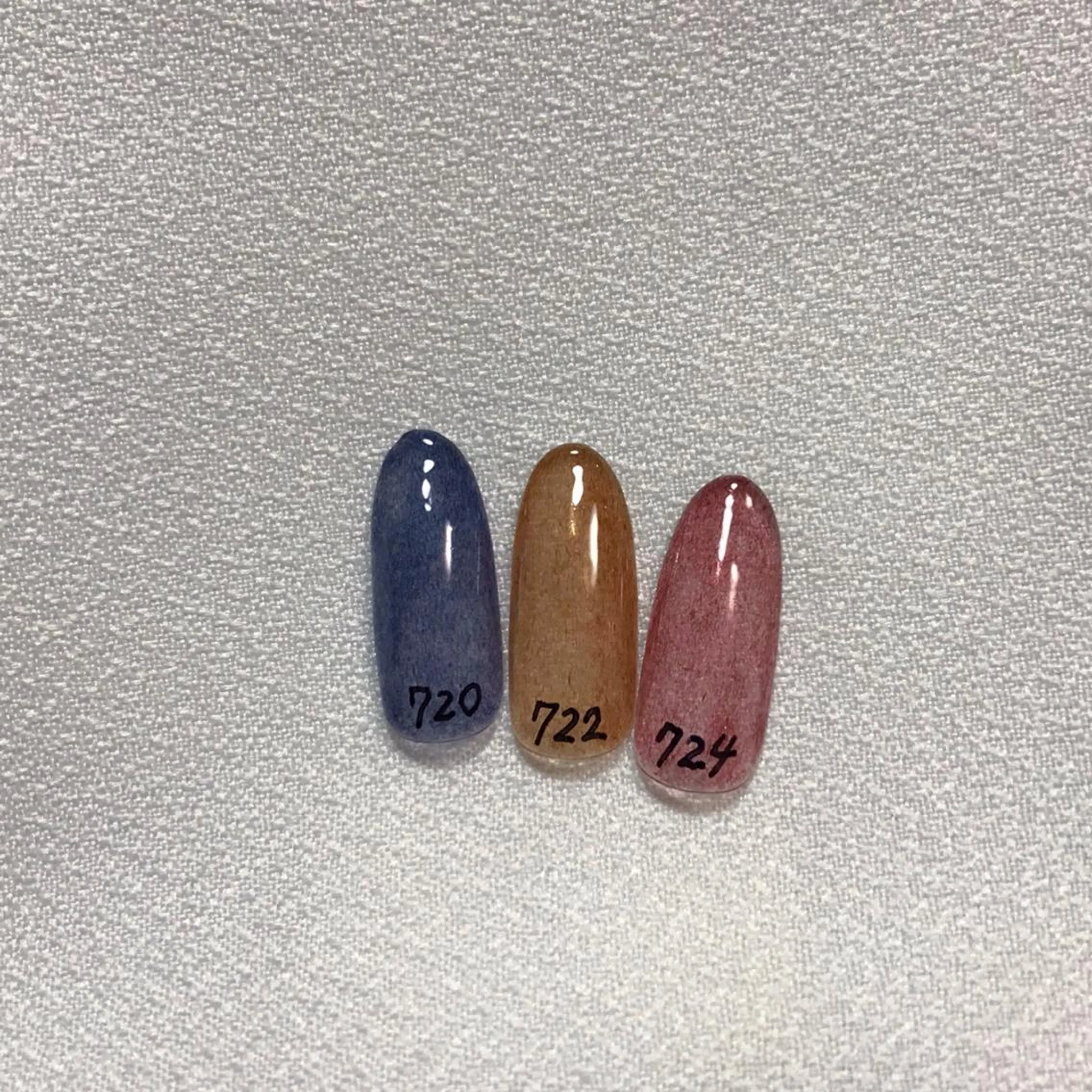 ネイル ジェルネイル ハンドネイル 💅chainail _aiのネイルデザイン