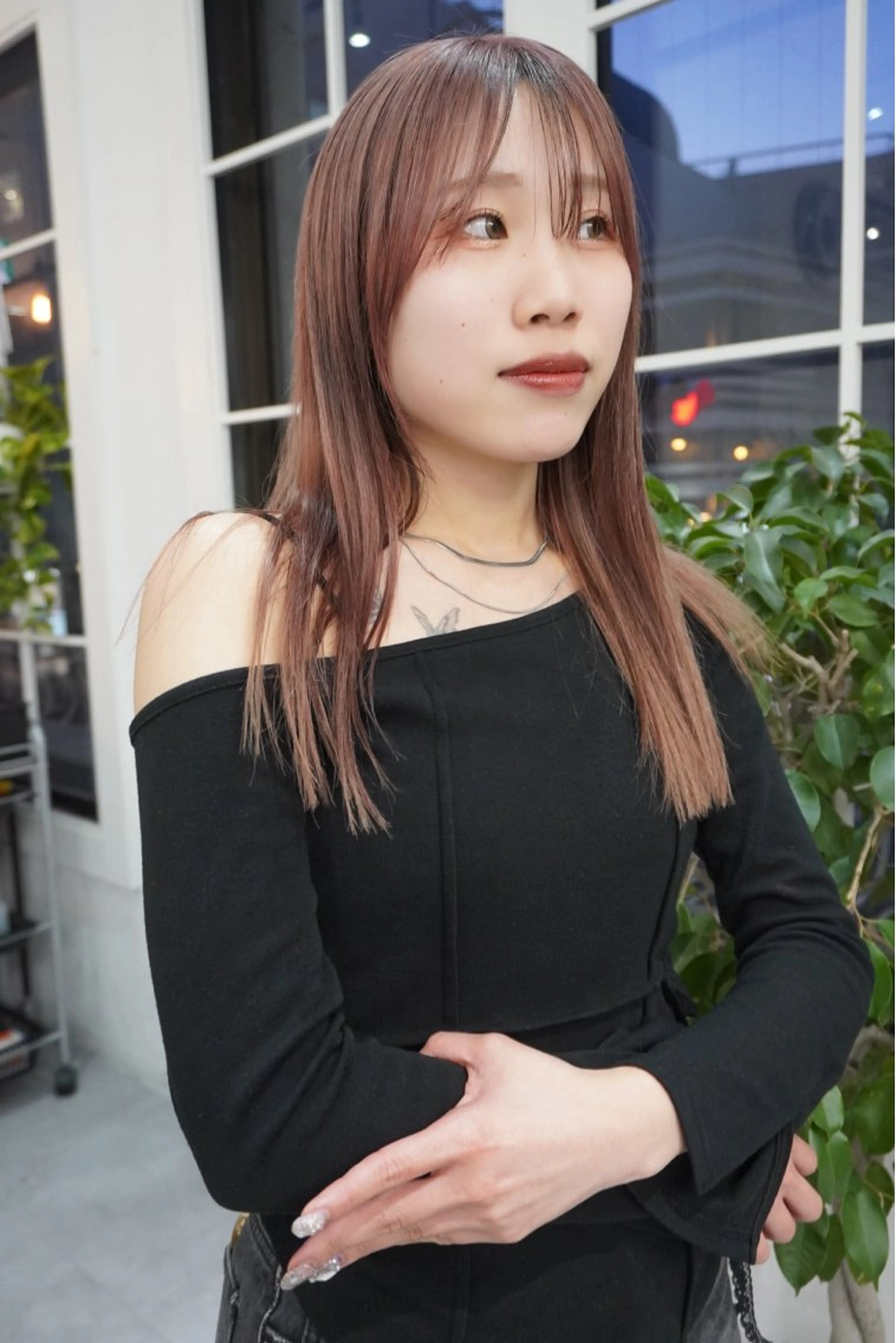 セミロング カラー ベージュカラー ブリーチ ピンクカラー ピンクベージュ レイヤー／似合わせ TAKUYAのヘアスタイル