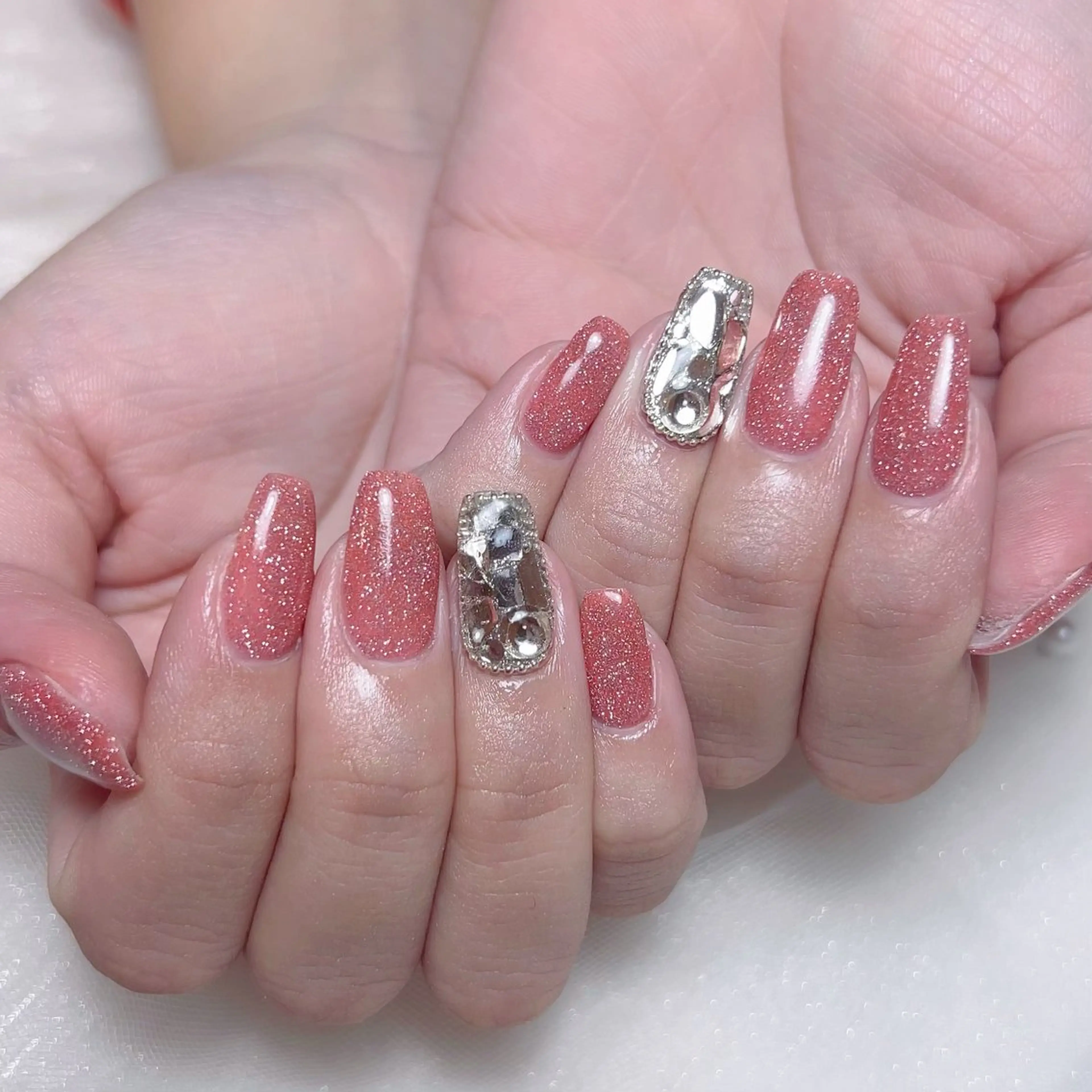 メンズ ネイル メンズ韓国風 アートネイル オーロラネイル ガーリー キラキラネイル ハンドネイル Nail salon 木にいるのネイルデザイン