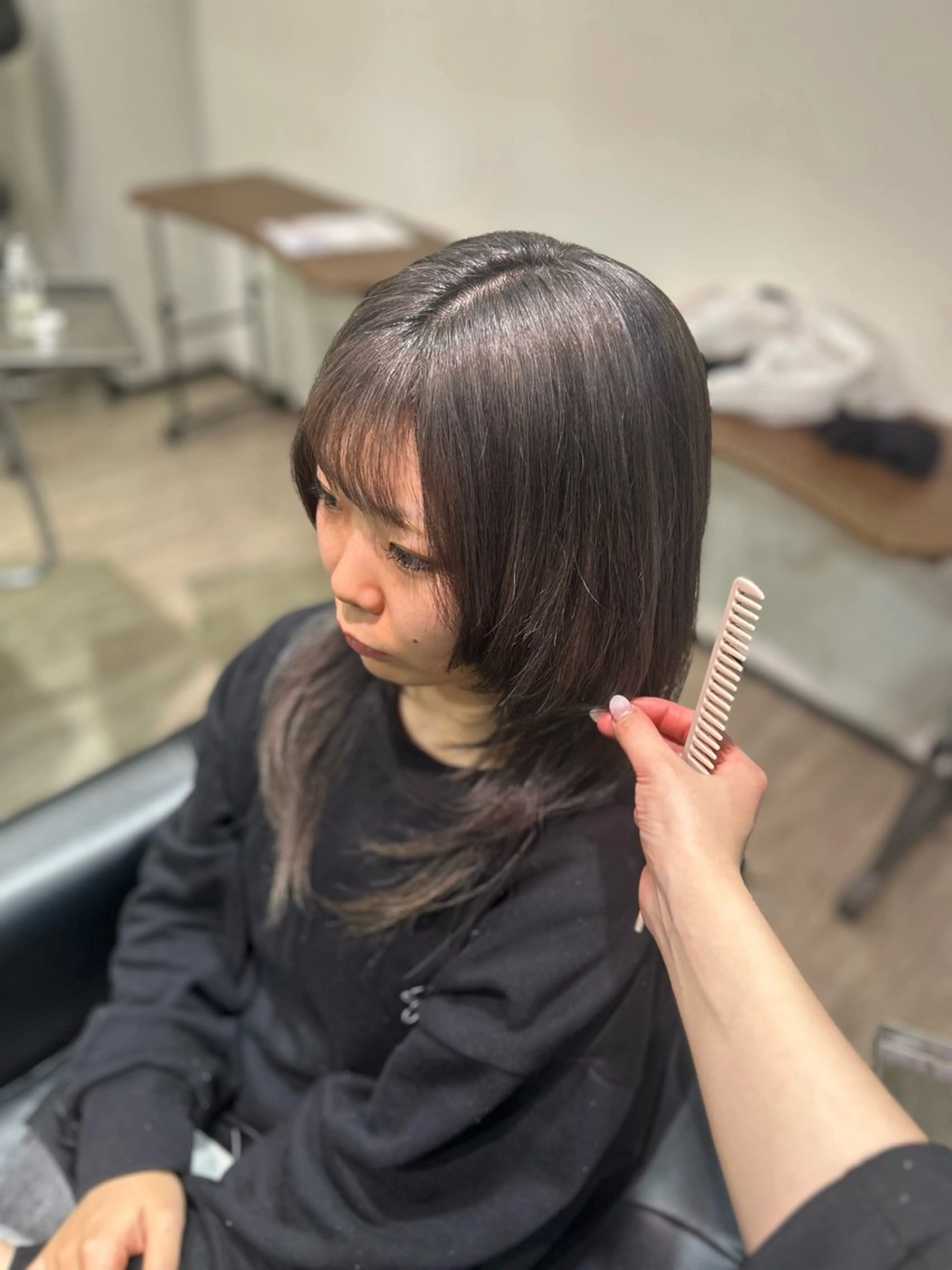 セミロング ヘアカラー トリートメント ishizuka toaのヘアスタイル