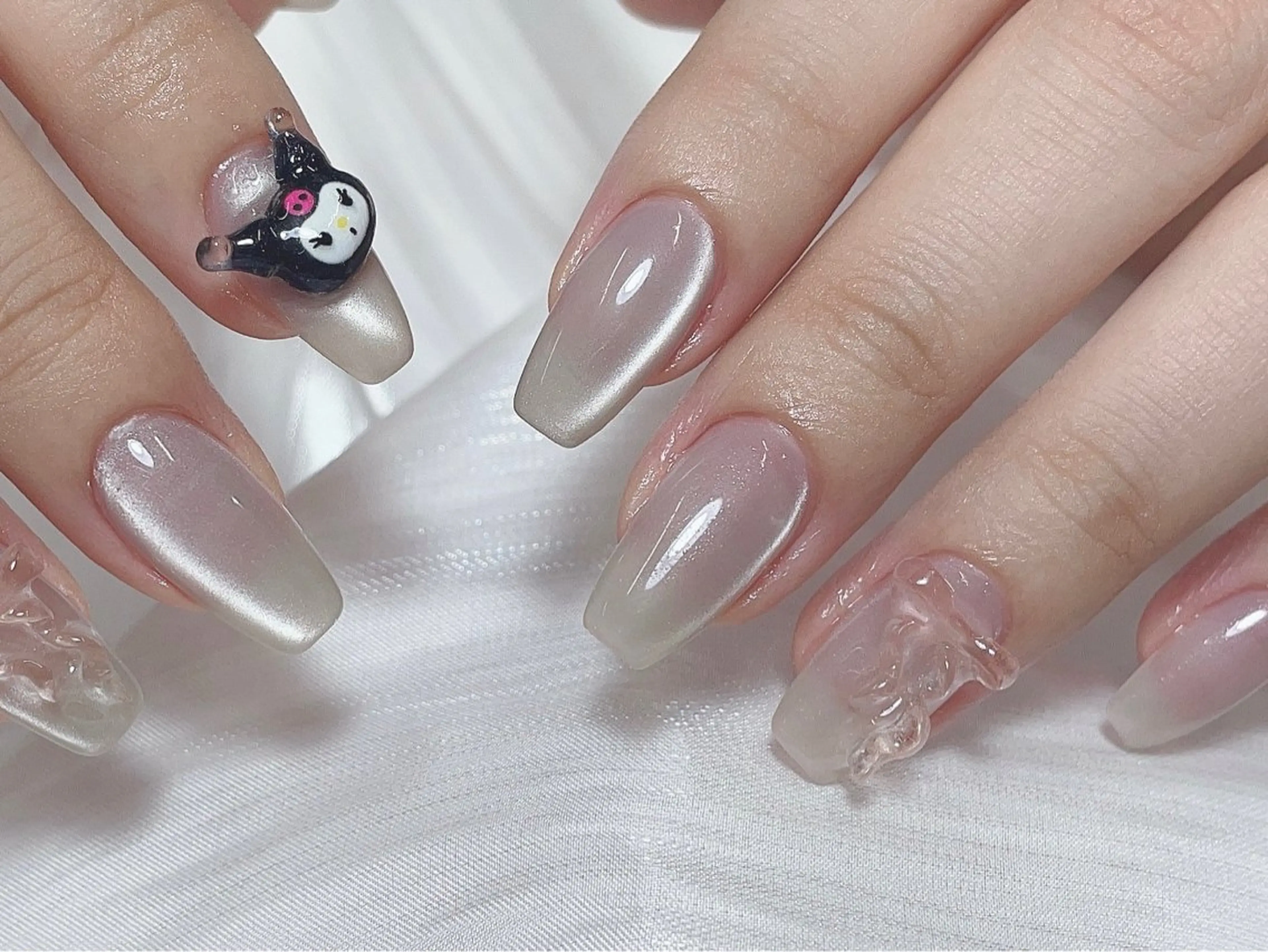 ネイル チークネイル フットネイル フレンチネイル ジェルネイル ガーリー ハンドネイル Liora nail スカルプ専門店のネイルデザイン