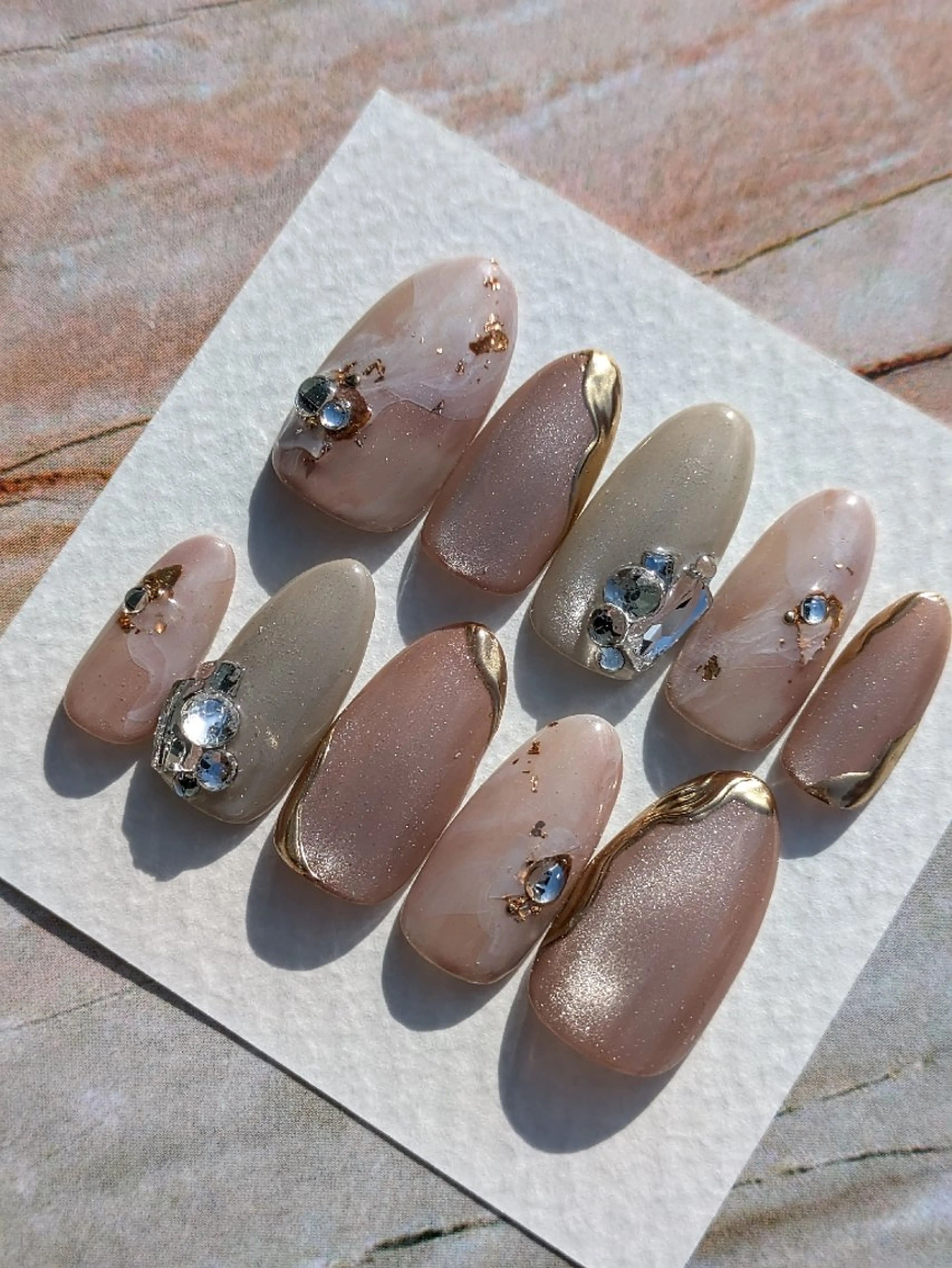 ネイル ネイルチップ rokunana 佐野のネイルデザイン