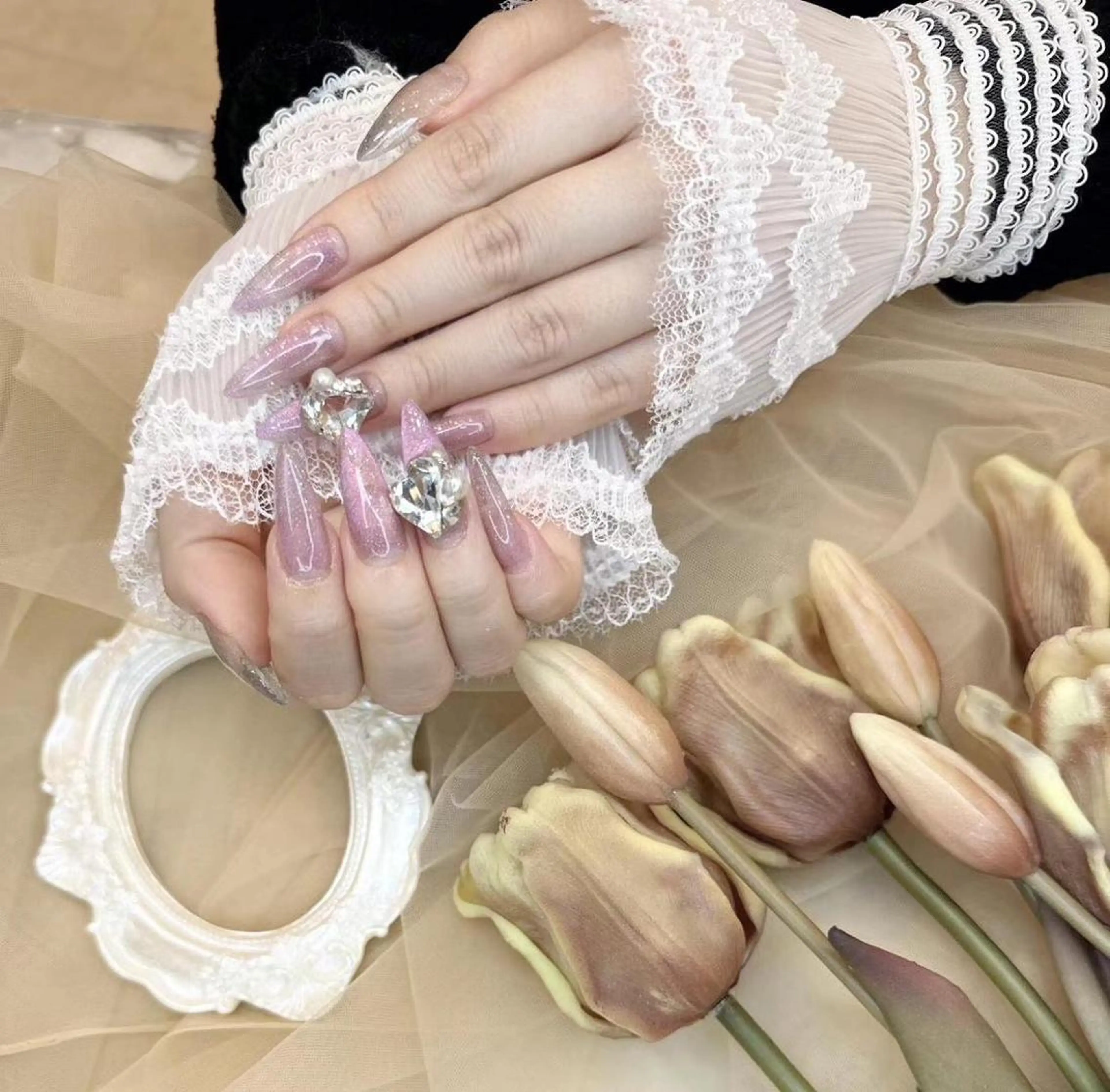 ネイル ハート ラメ(グリッター) ピンク Babarla Nailのネイルデザイン