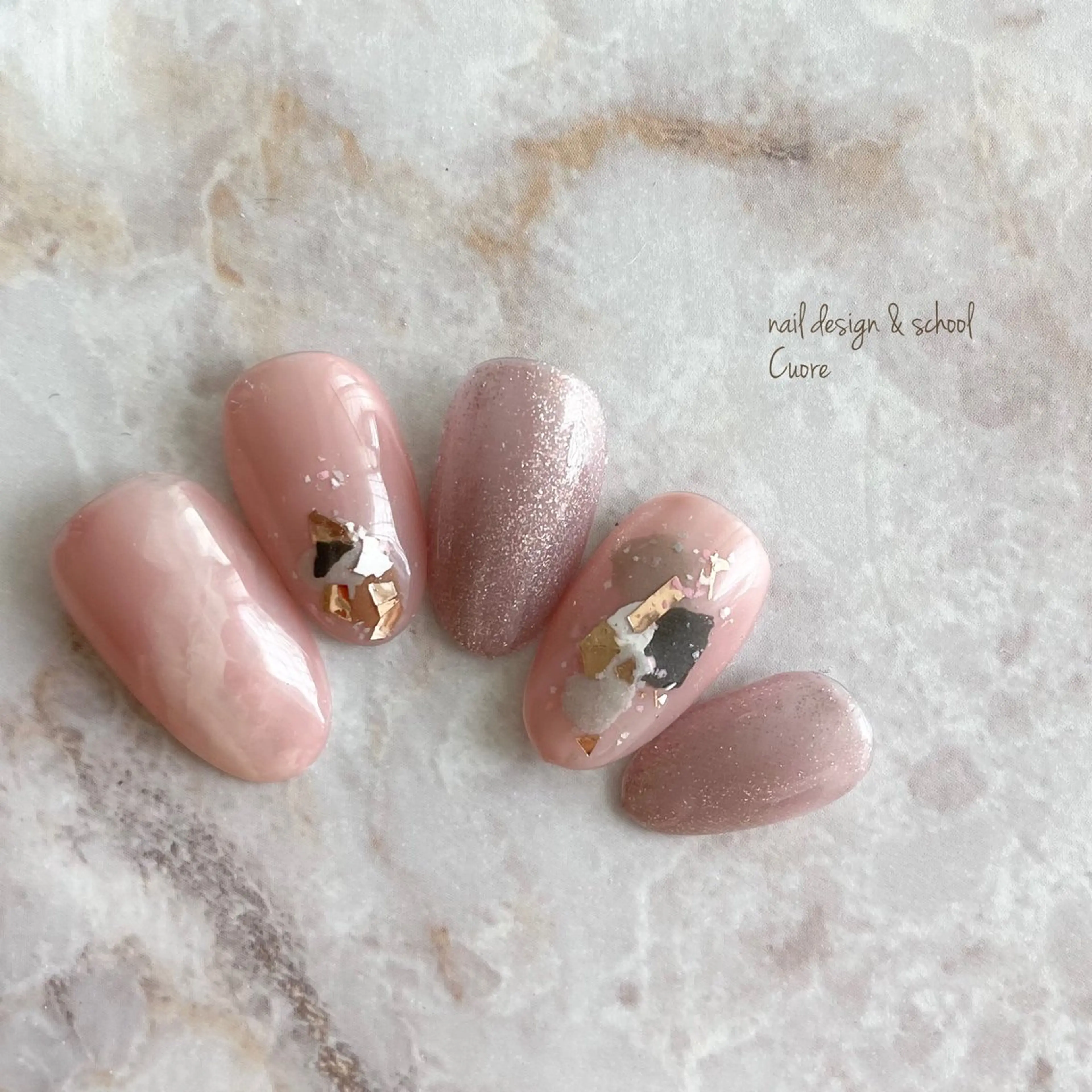 ネイル フレンチネイル マグネットネイル ニュアンスネイル ワンカラーネイル シンプルネイル Cuore谷岡紗妃/ 宮崎台のネイルデザイン