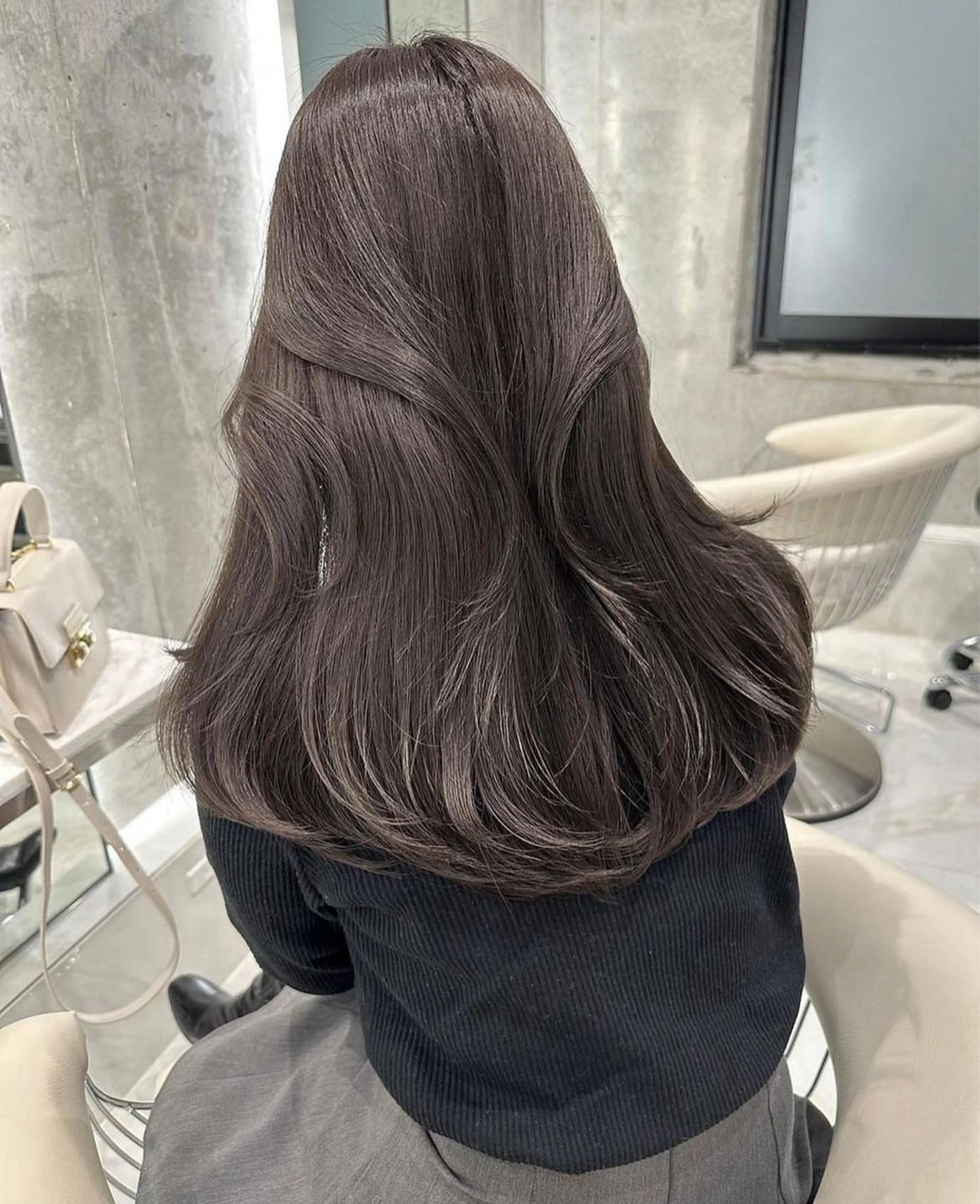 ロング カラー ベージュカラー ダブルカラー グレージュ レイヤー/グレージュ 渋谷表参道/小森波琉のヘアスタイル