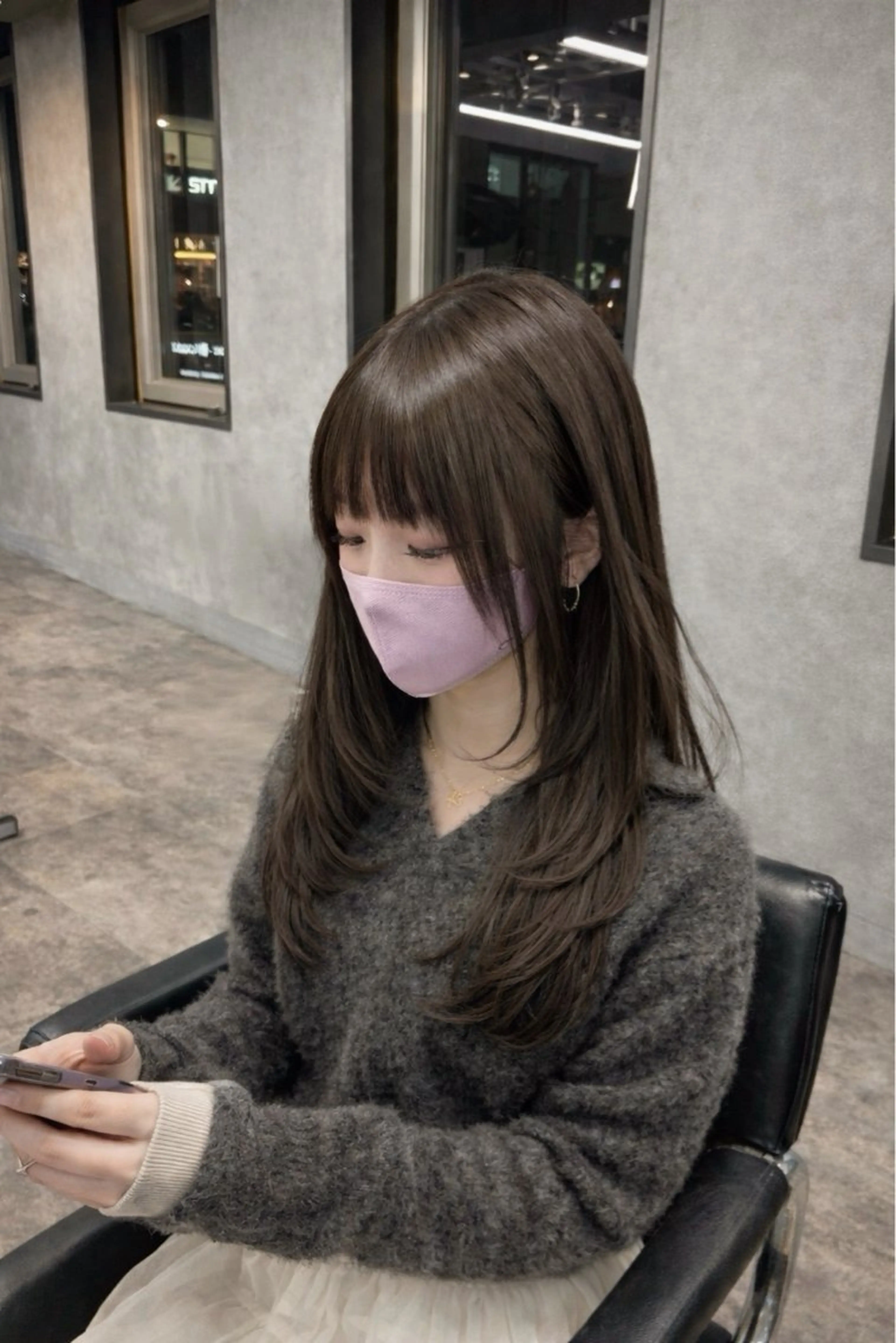 セミロング レイヤーカット 鈴木 悠大のヘアスタイル
