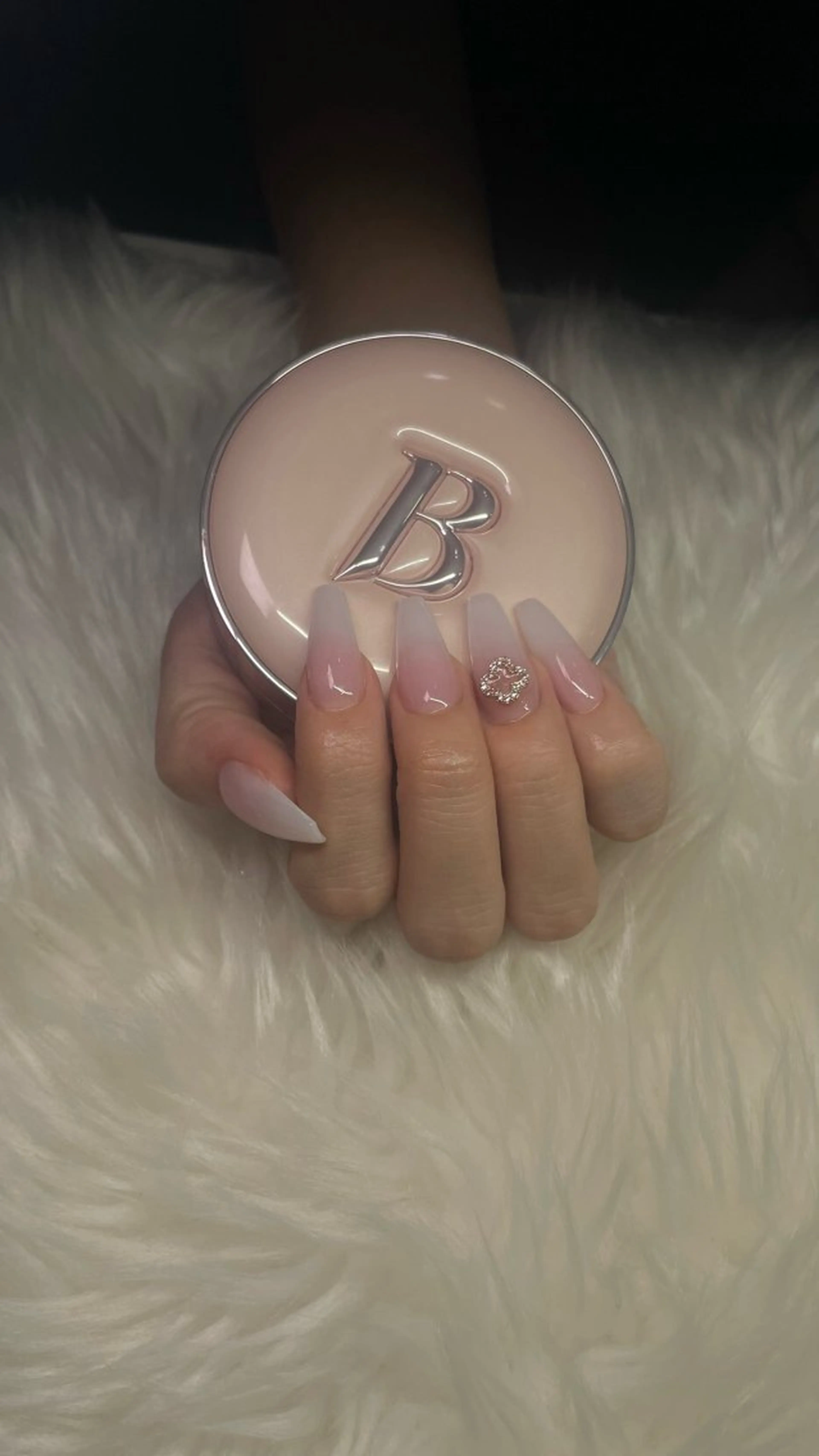 ネイル NAILFOCUS Noaのネイルデザイン