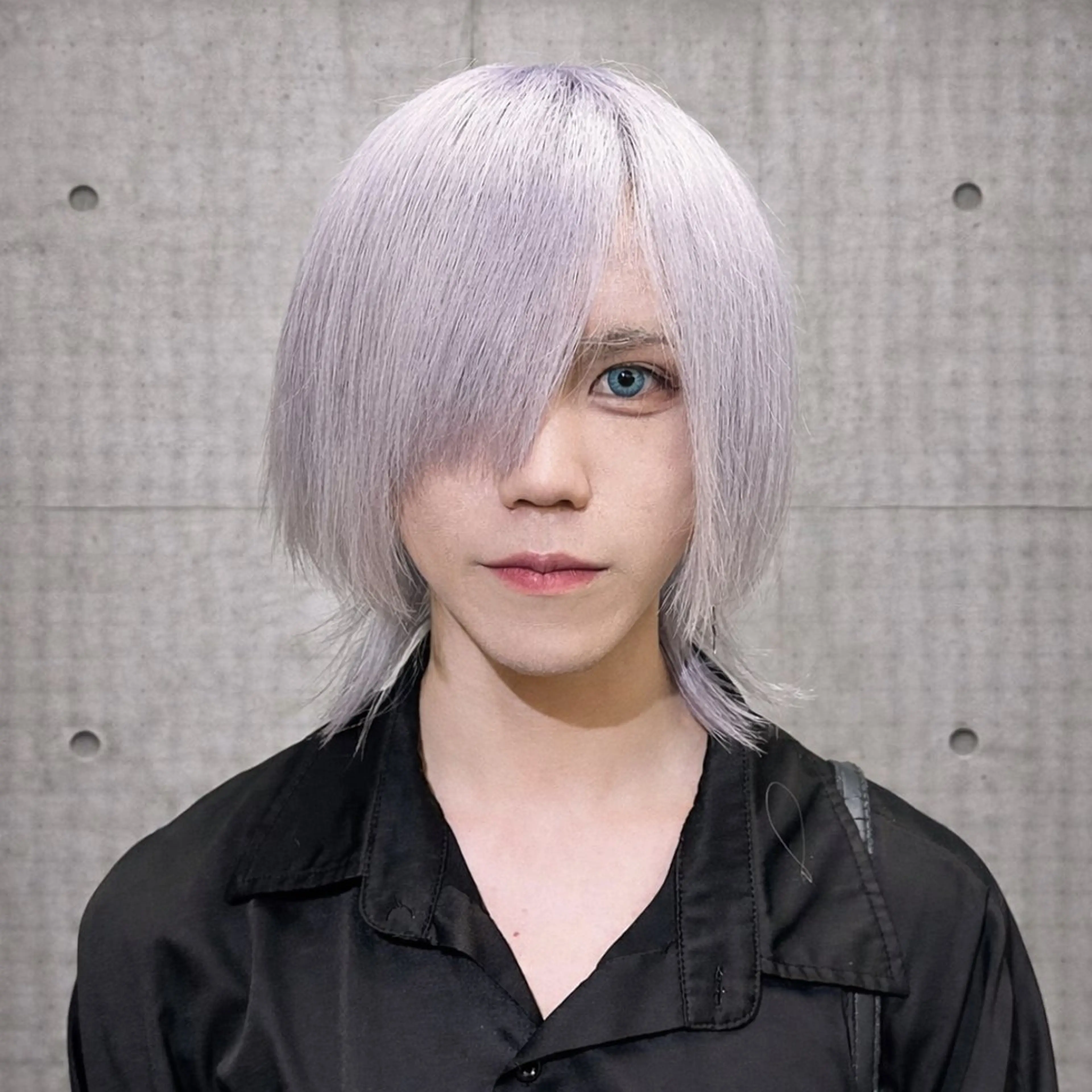 ショート カラー メンズ メンズブリーチ メンズハイトーン ブリーチ ケアブリーチ ハイトーンカラー ヘアカラー ✨ブリーチ支持No1 複雑履歴修正/舘岡のヘアスタイル