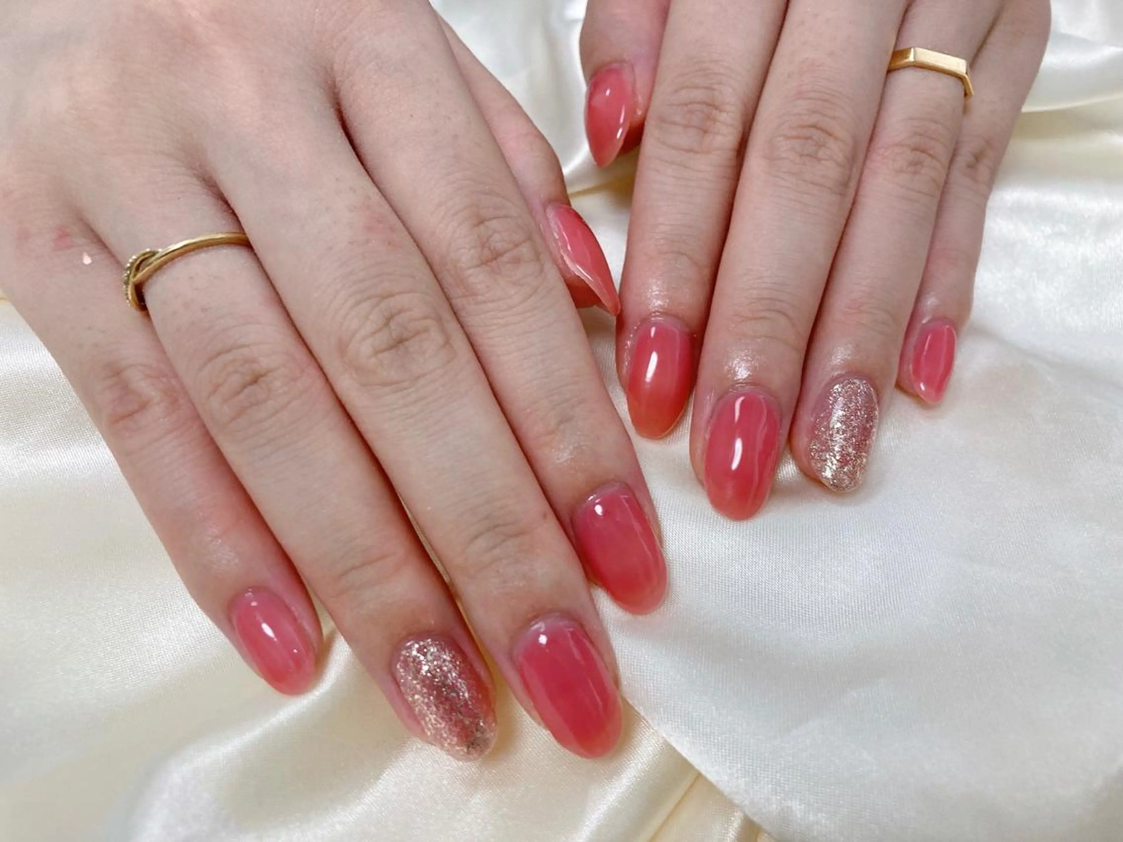 ネイル ラメ(グリッター) ハンドネイル mogunail &blowのネイルデザイン