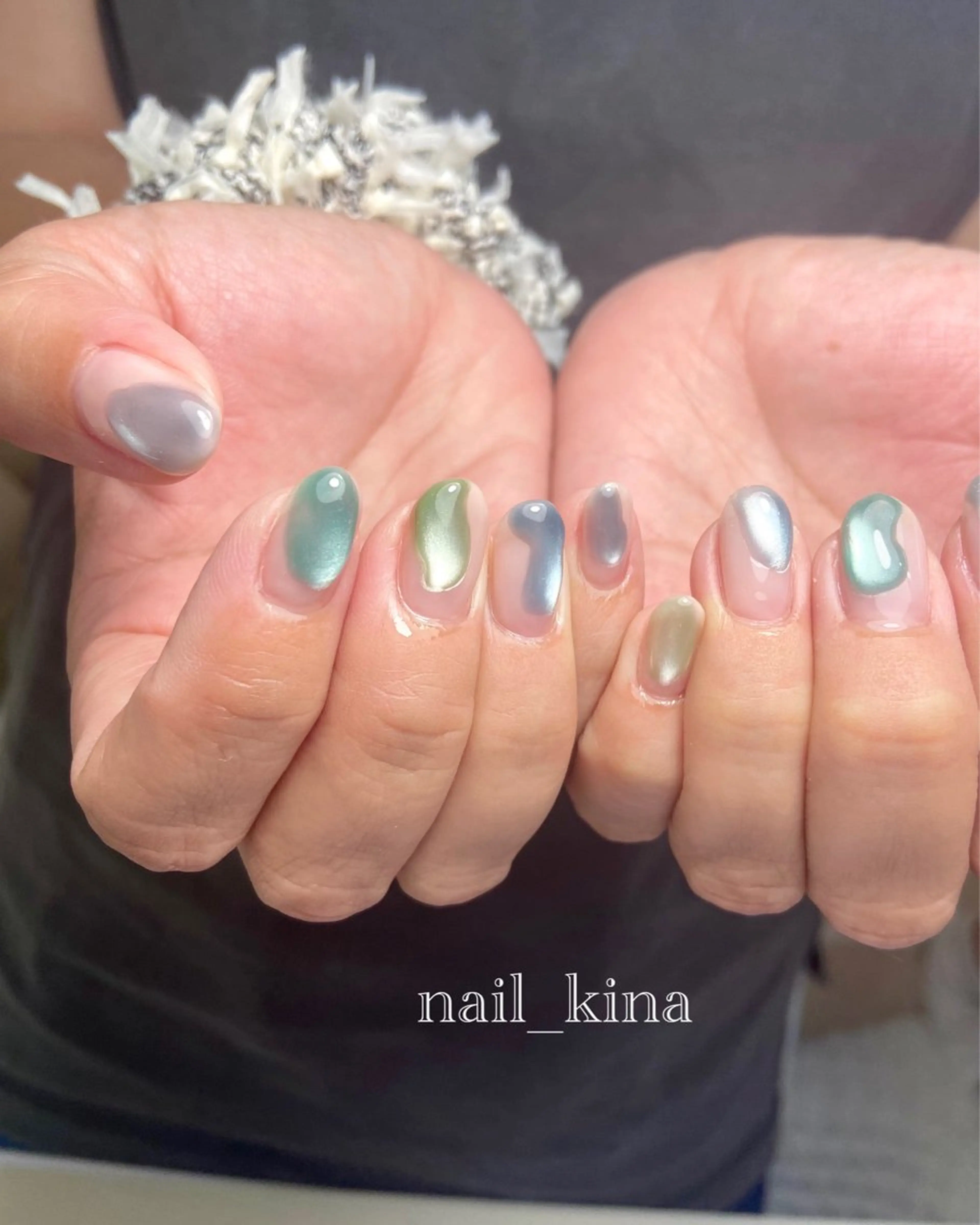 ネイル マグネットネイル ニュアンスネイル nail_ kinaのネイルデザイン