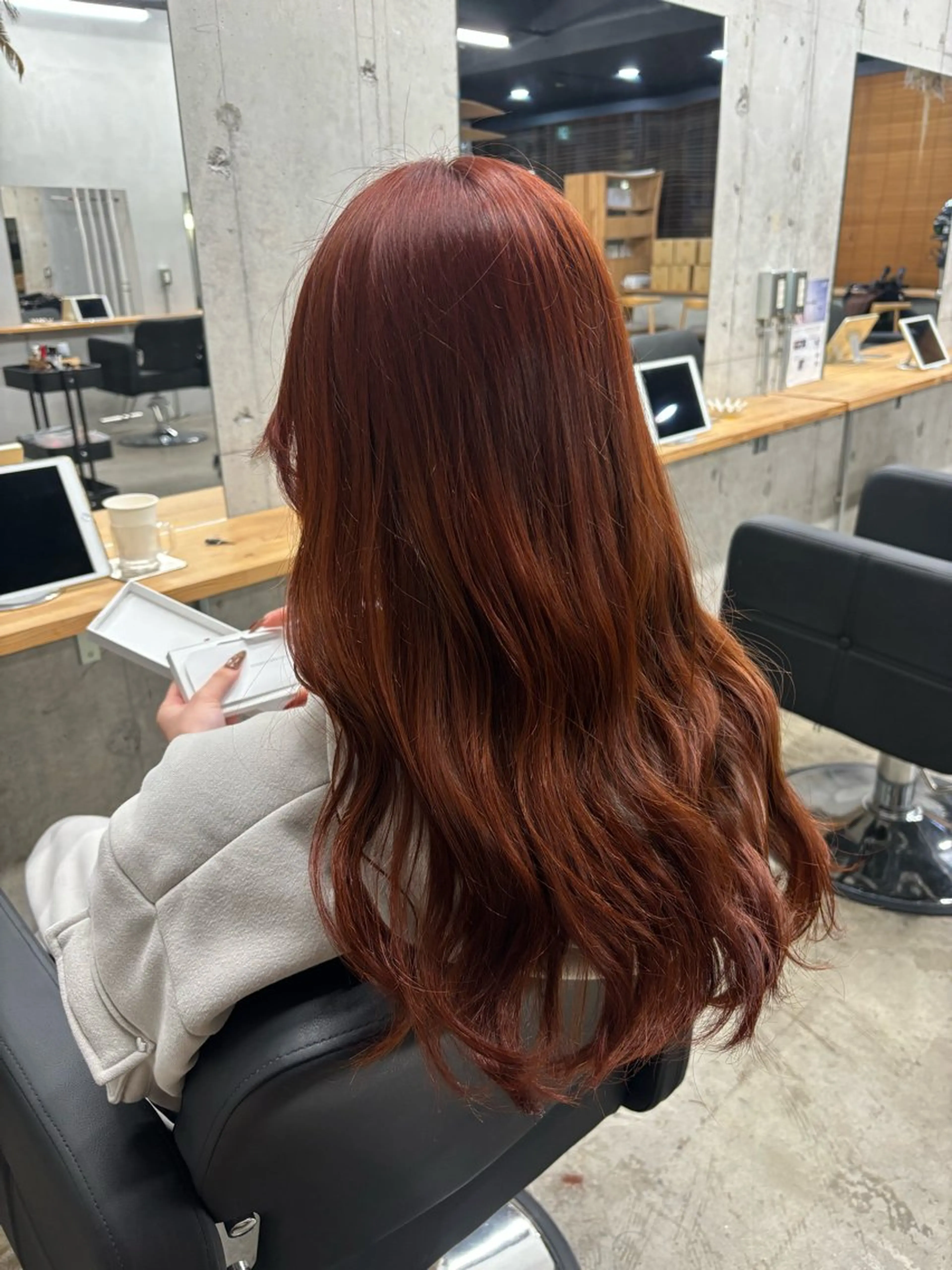 セミロング カラー mono / Manatoのヘアスタイル