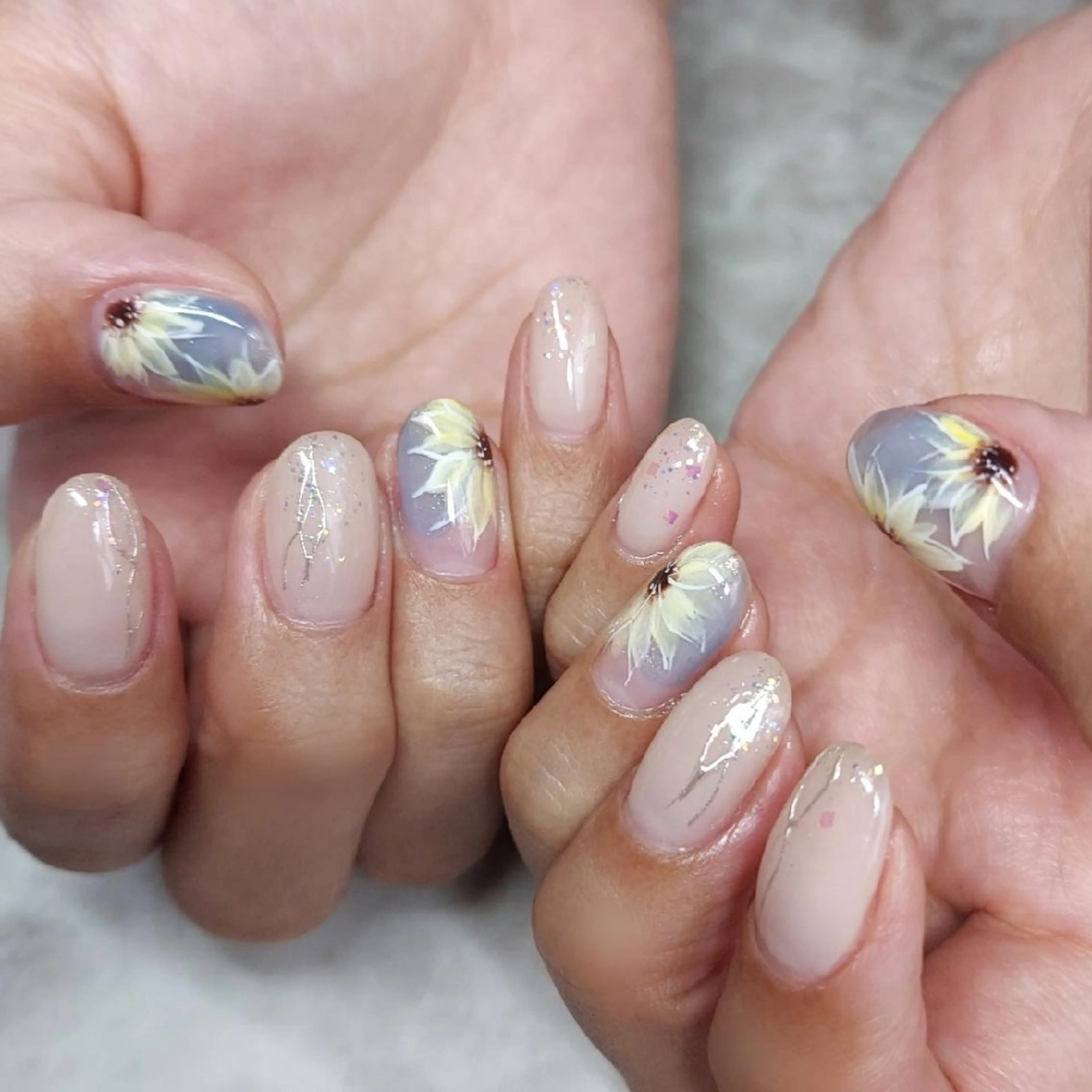 ネイル フラワーネイル マグネットネイル ミラーネイル ニュアンスネイル ハンドネイル 栗東駅 徒歩10分 ネイルサロン ディアのネイルデザイン