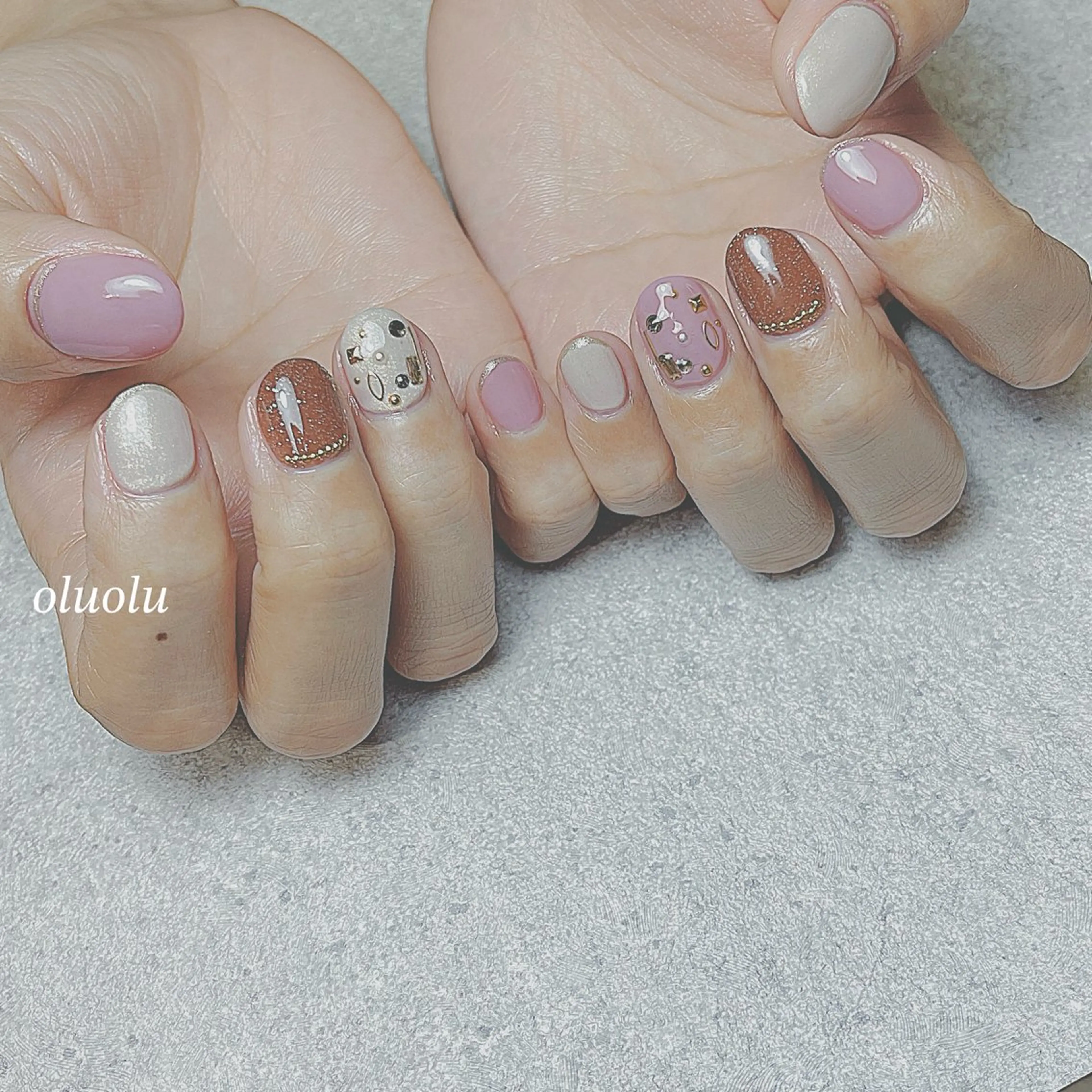 ネイル アートネイル フットネイル ジェルネイル ニュアンスネイル ショートネイル ハンドネイル 大村 紬華のネイルデザイン