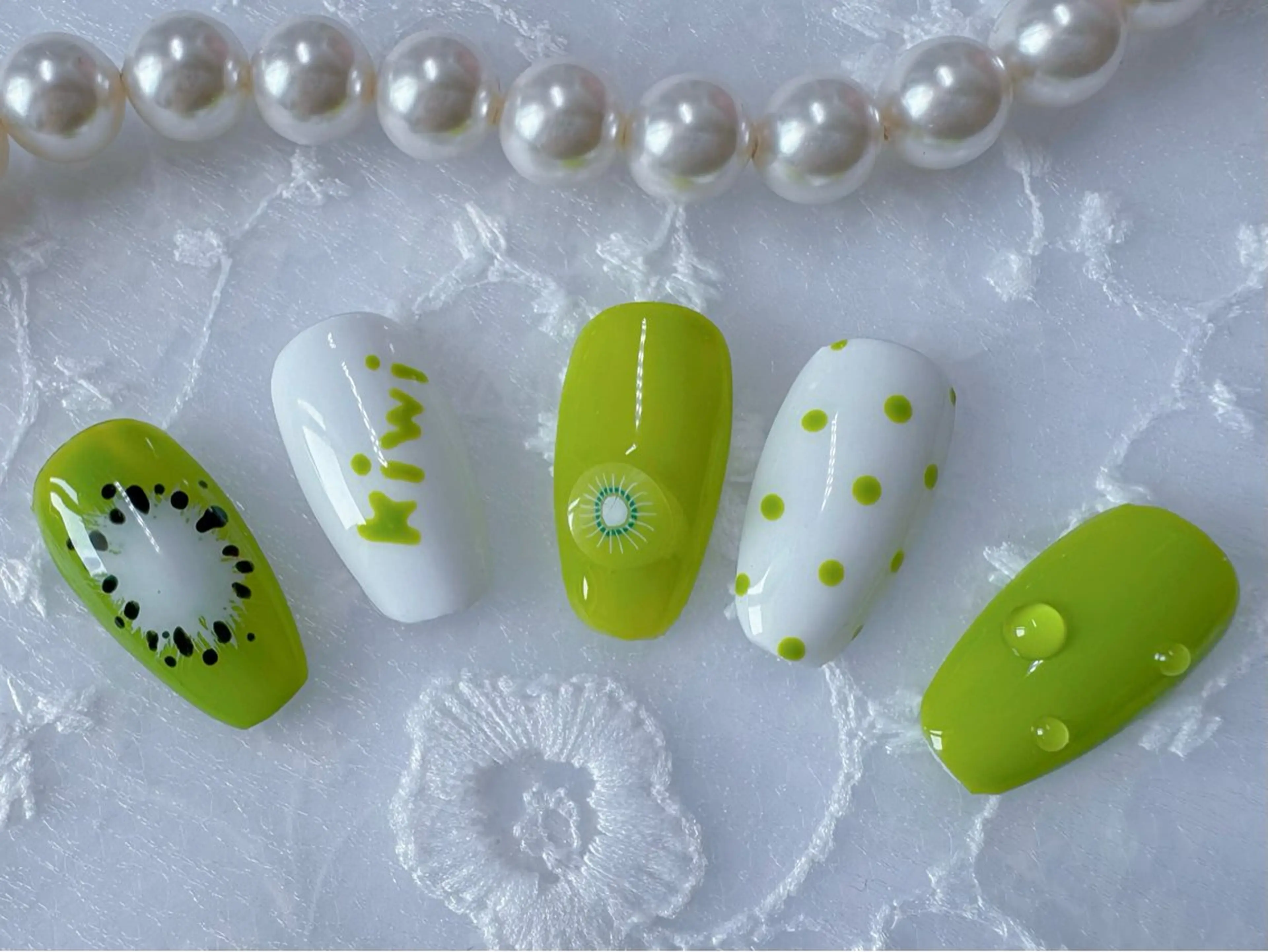 ネイル ビューティーサロン　フラワーズ所属・ビューティーサロン フラワーズ　ヒのネイルデザイン