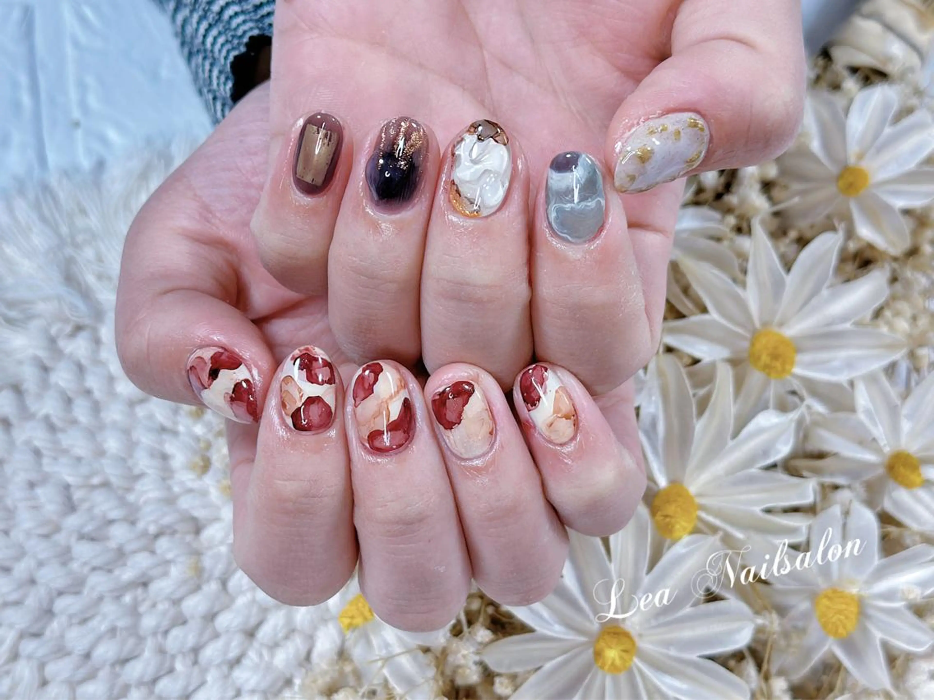 ショート カラー ネイル Le’a NailSalonのネイルデザイン