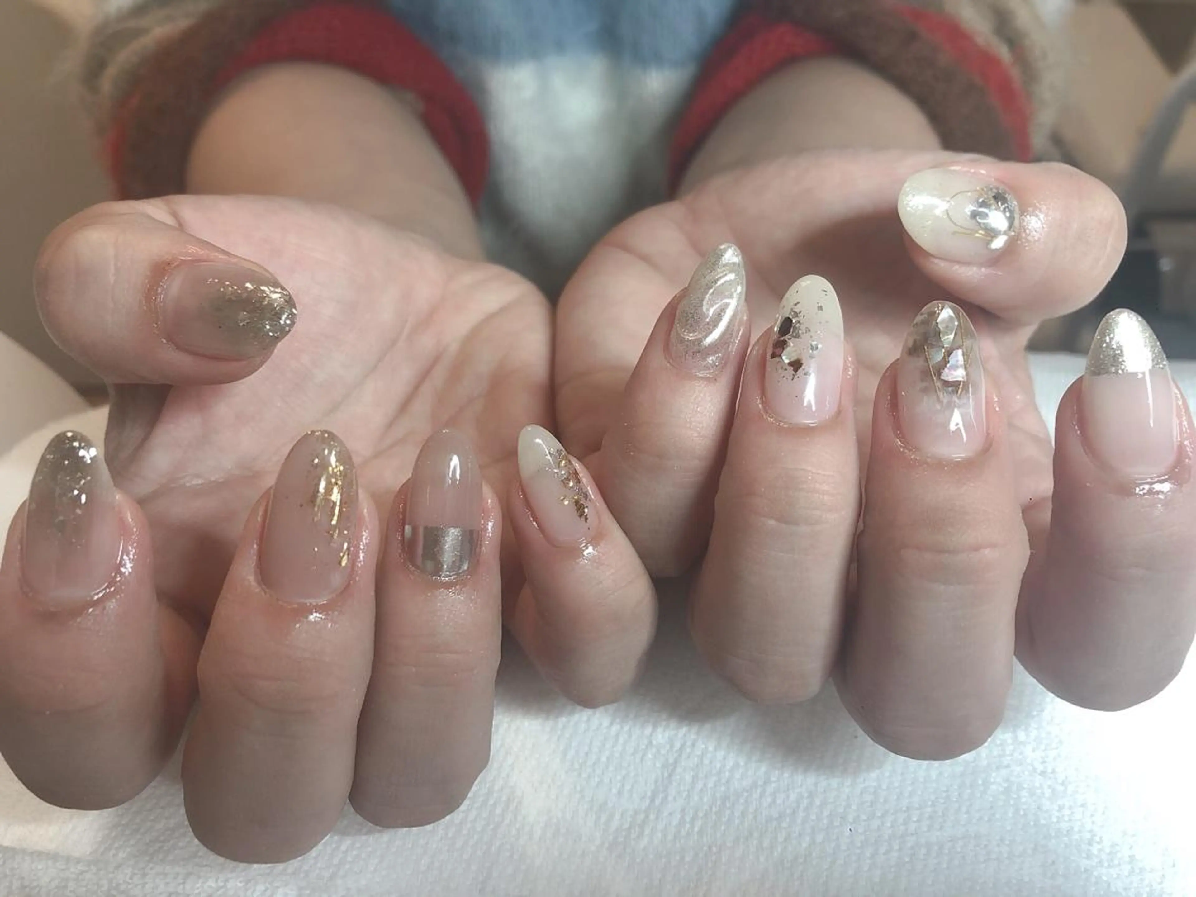 セミロング ネイル ハンドネイル 長さ出し専門 nynaのネイルデザイン