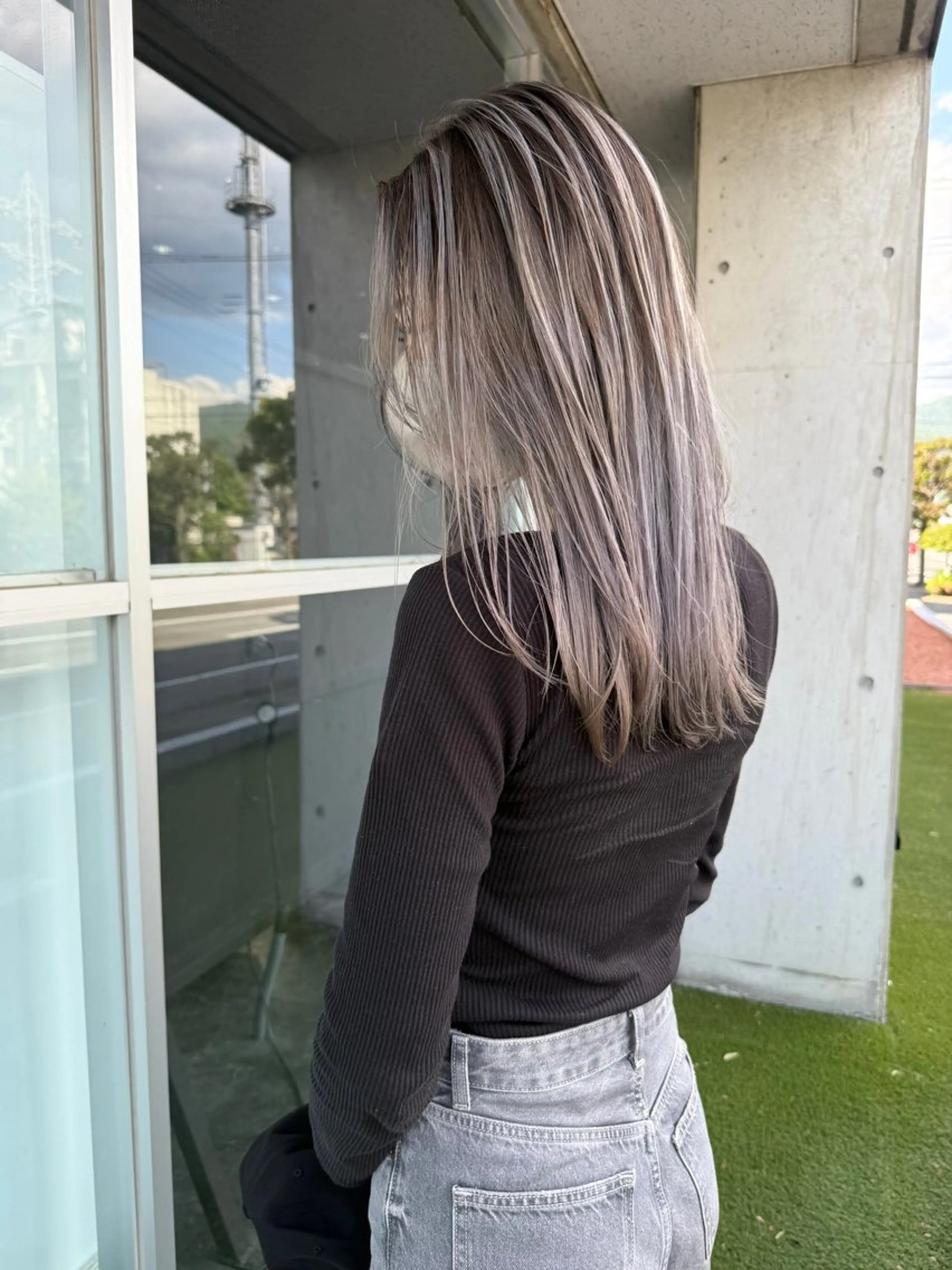 カラー ヘアカラー トリートメント olume(オルメ)所属・山田隆成/韓国カット バレ、ハイライト得意のヘアスタイル