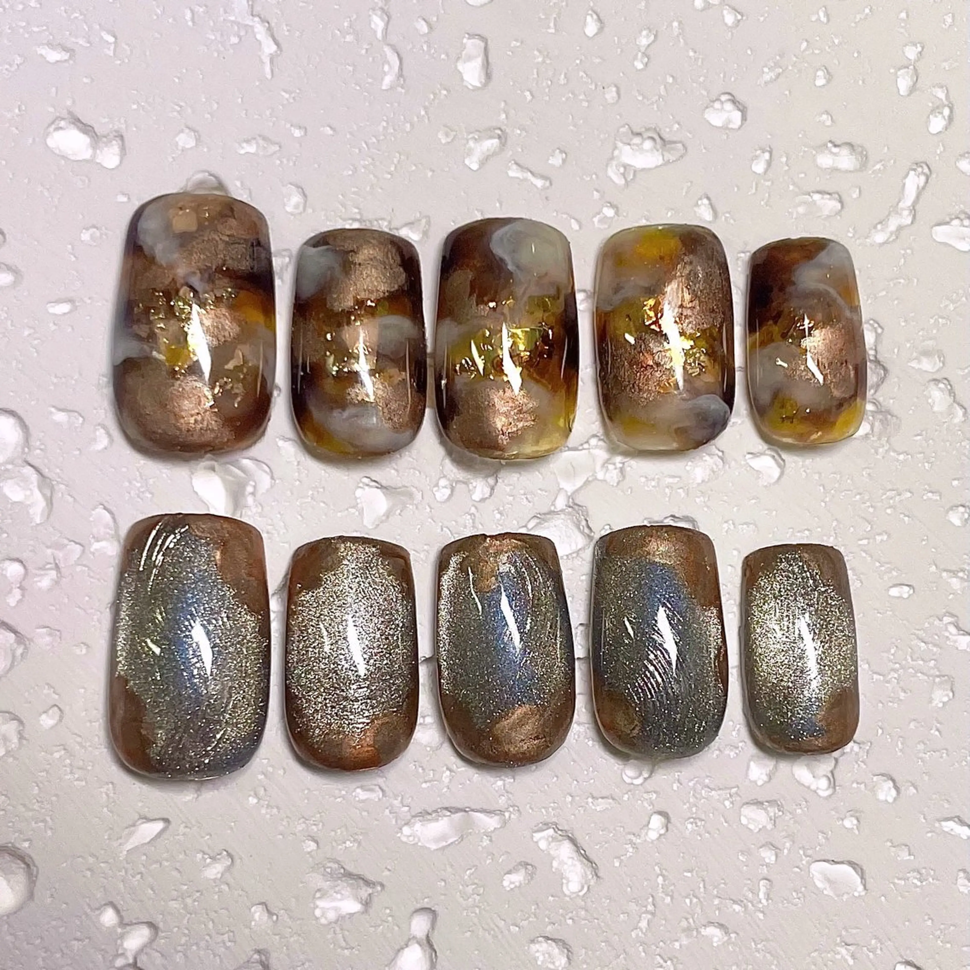 ミディアム NON-NONプラス所属・Ii / nailingのネイルデザイン