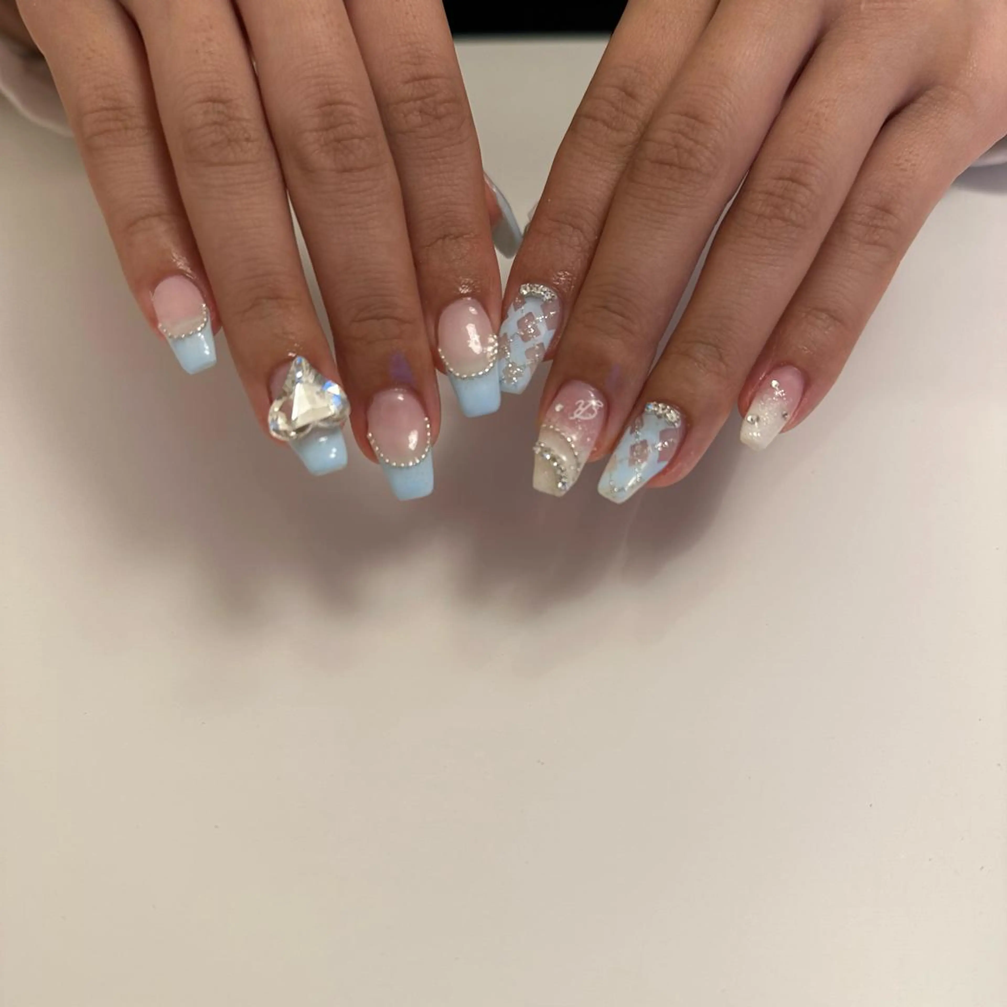 ネイル &h MAKIのネイルデザイン