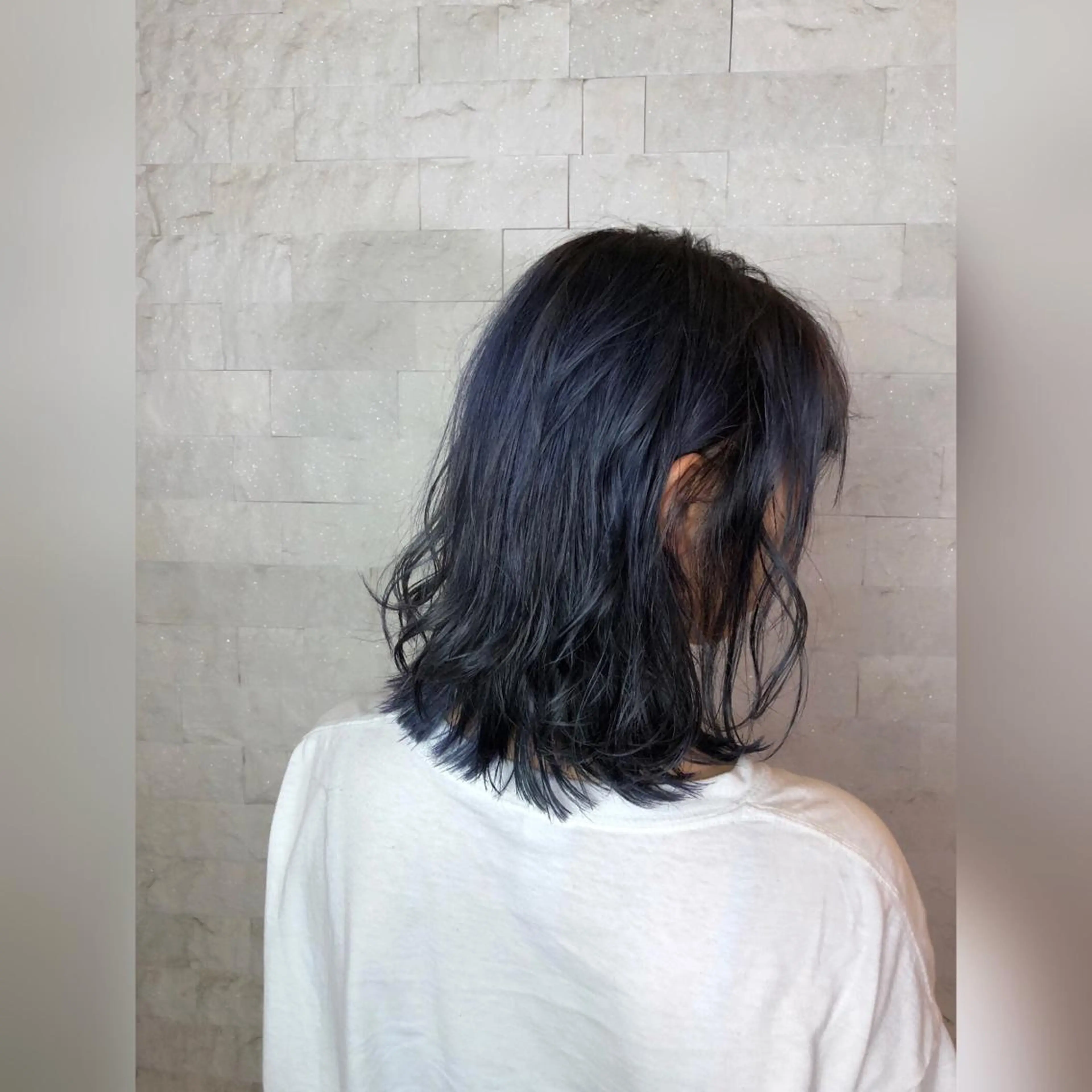 ミディアム 圧倒的美髪ストレート ツダケイタロウのヘアスタイル