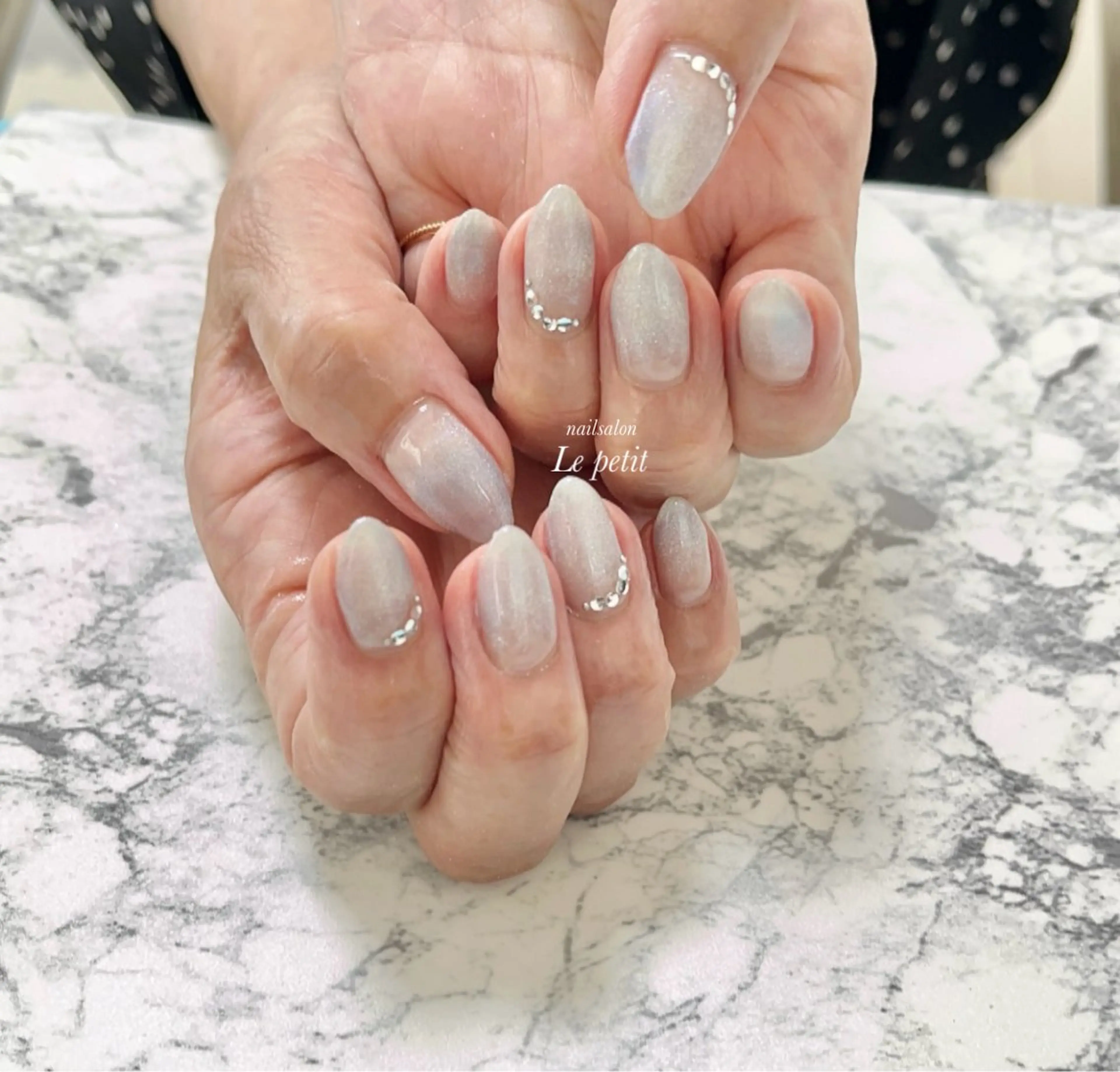 ネイル 石野 広佳のネイルデザイン