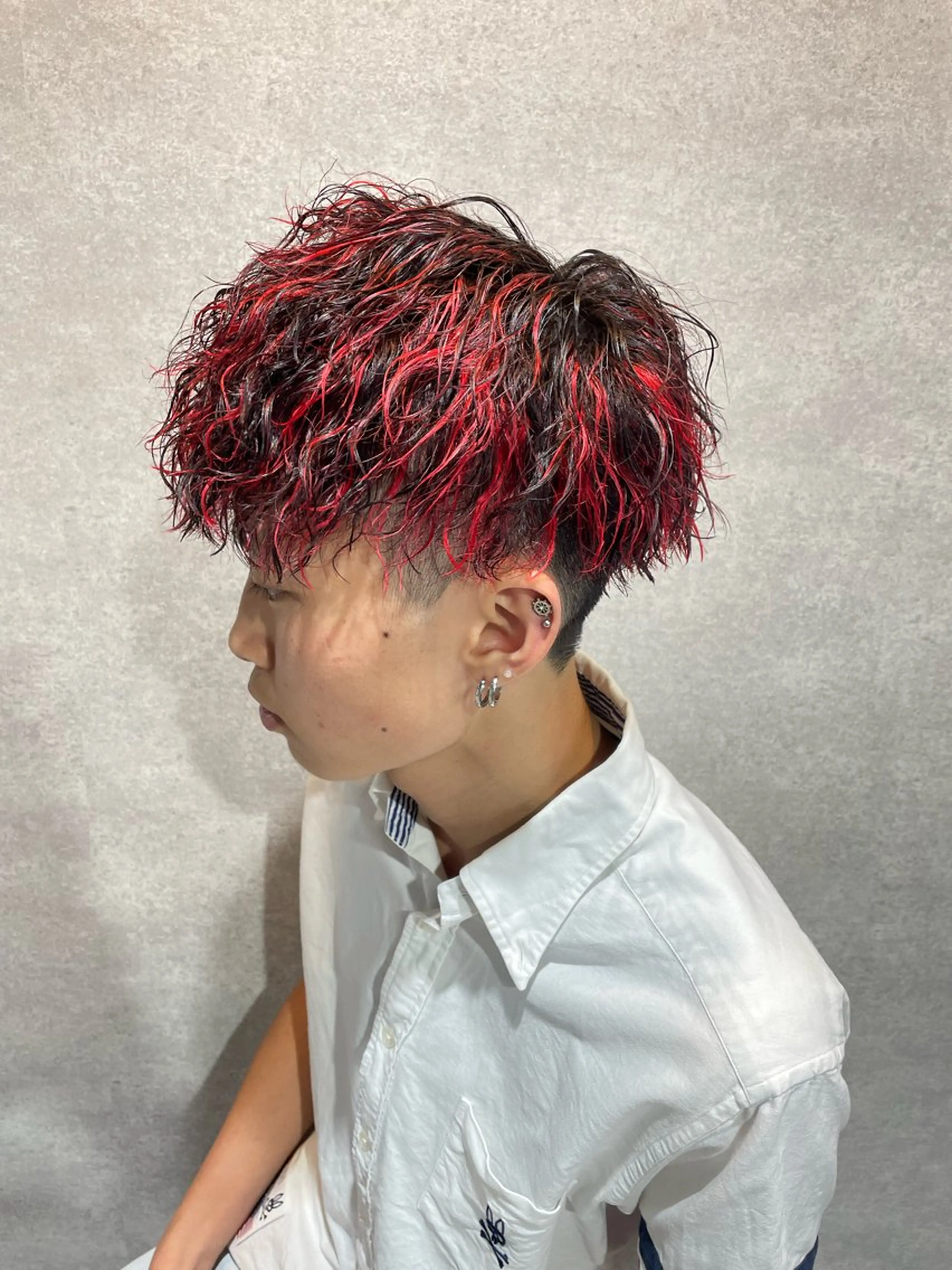 カラー 女子ウケNo.1メン ズヘアー流行先端🔥のヘアスタイル