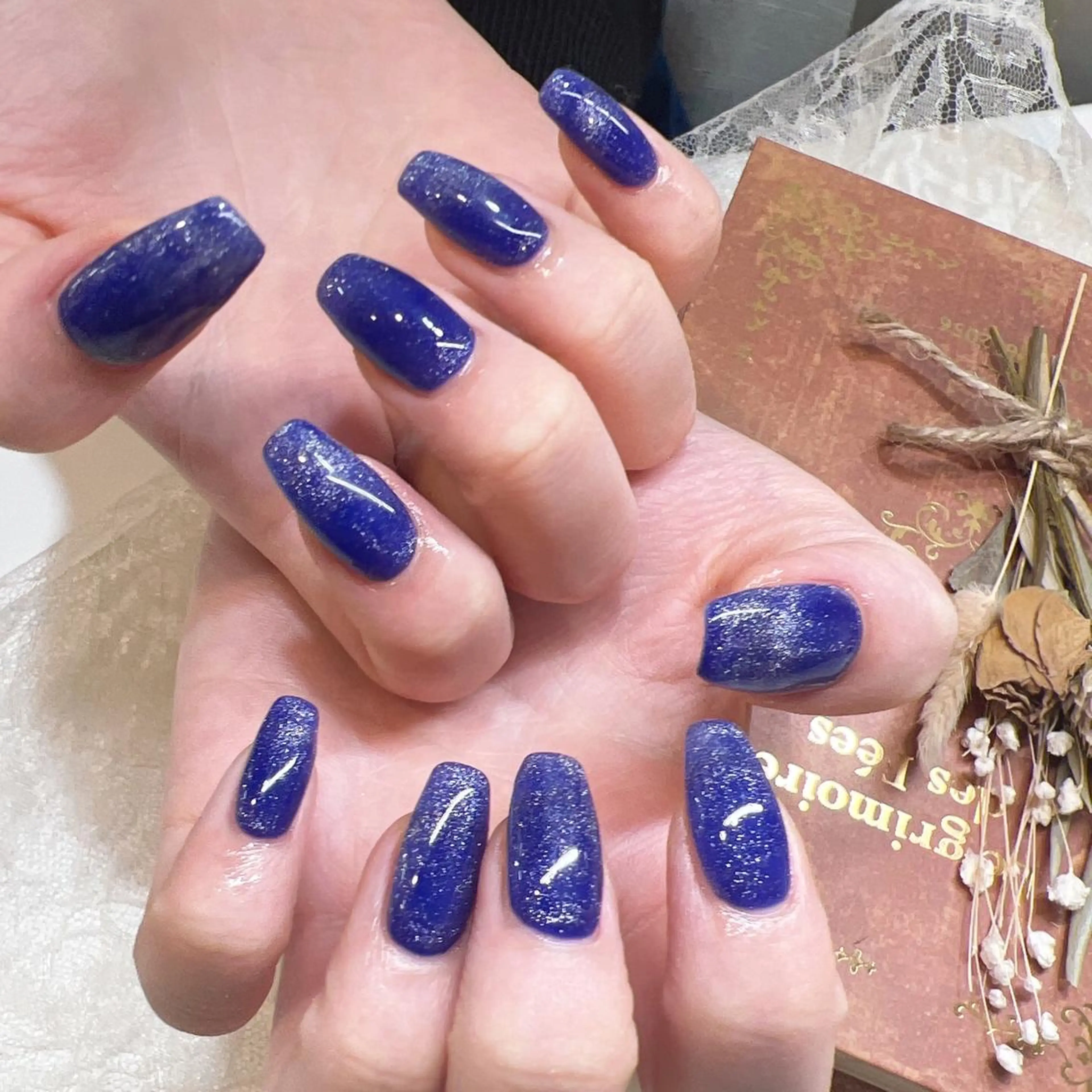 ネイル キラキラネイル マグネットネイル nailist yuiのネイルデザイン