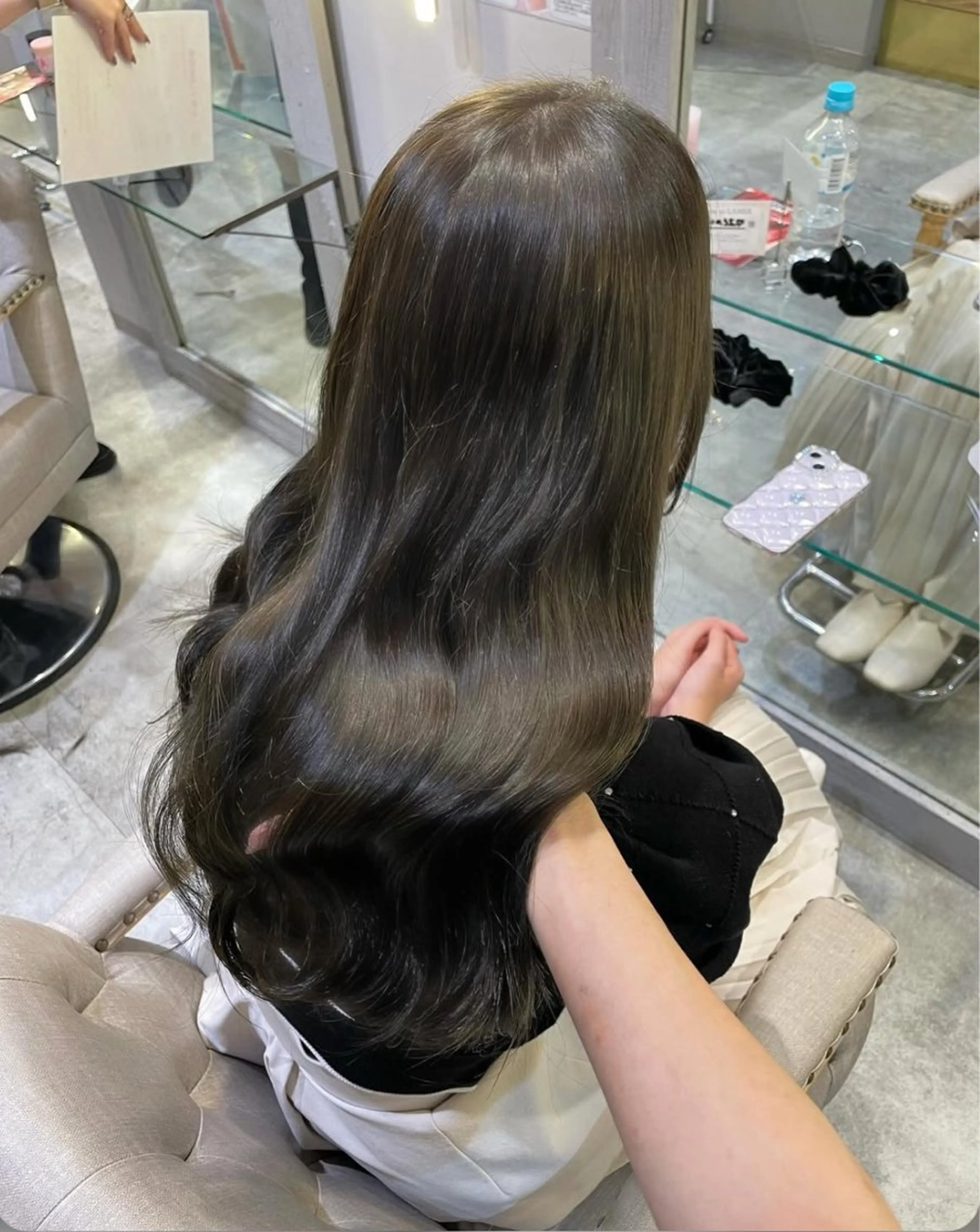 ロング カラー ヘアカラー 🤍ふんわりアイドル カラー🎀Rio🪽のヘアスタイル