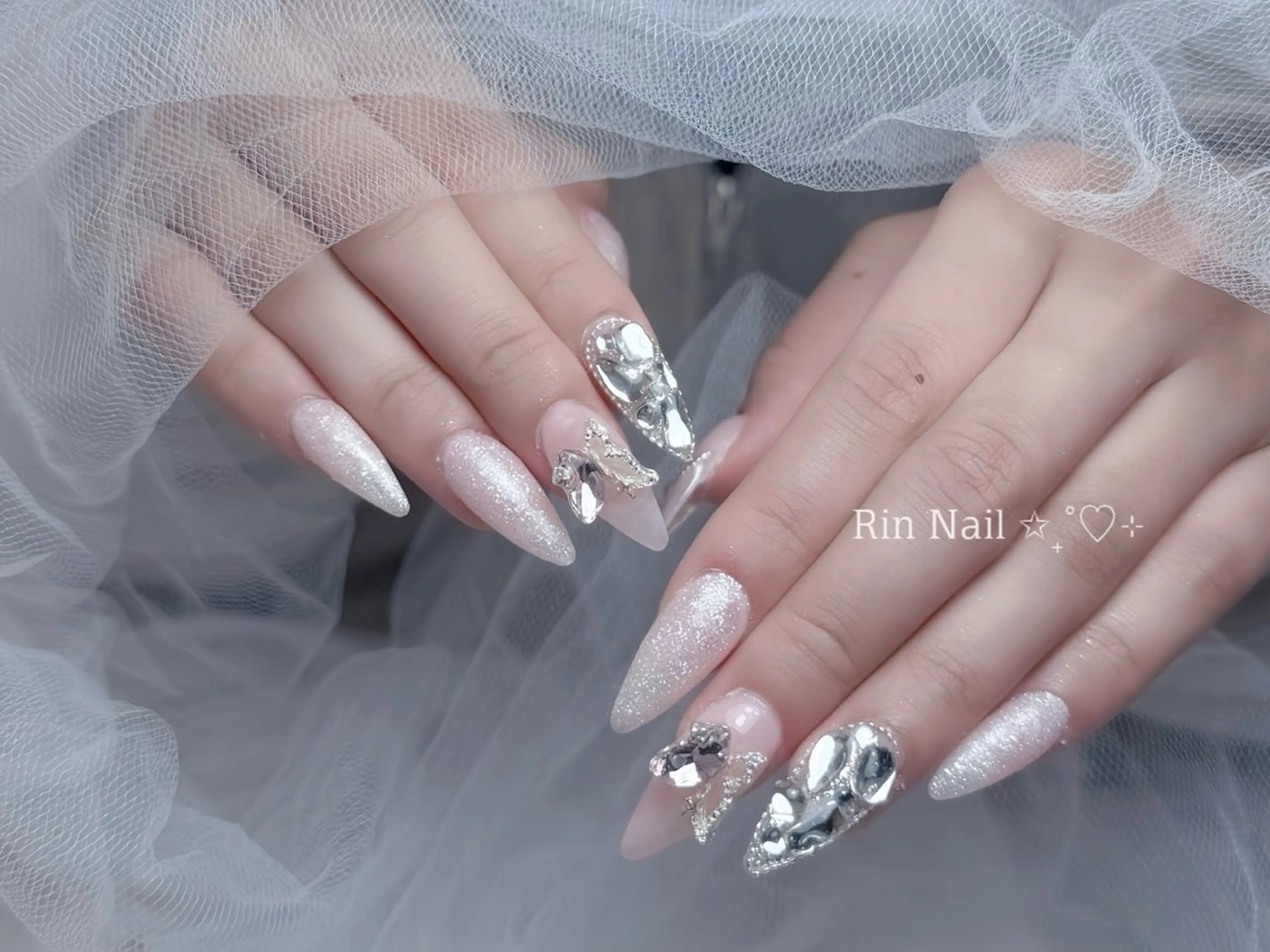 ネイル アートネイル オーロラネイル カジュアル クリアネイル 長さ出し ハンドネイル Rin Nail 新大久保店のネイルデザイン