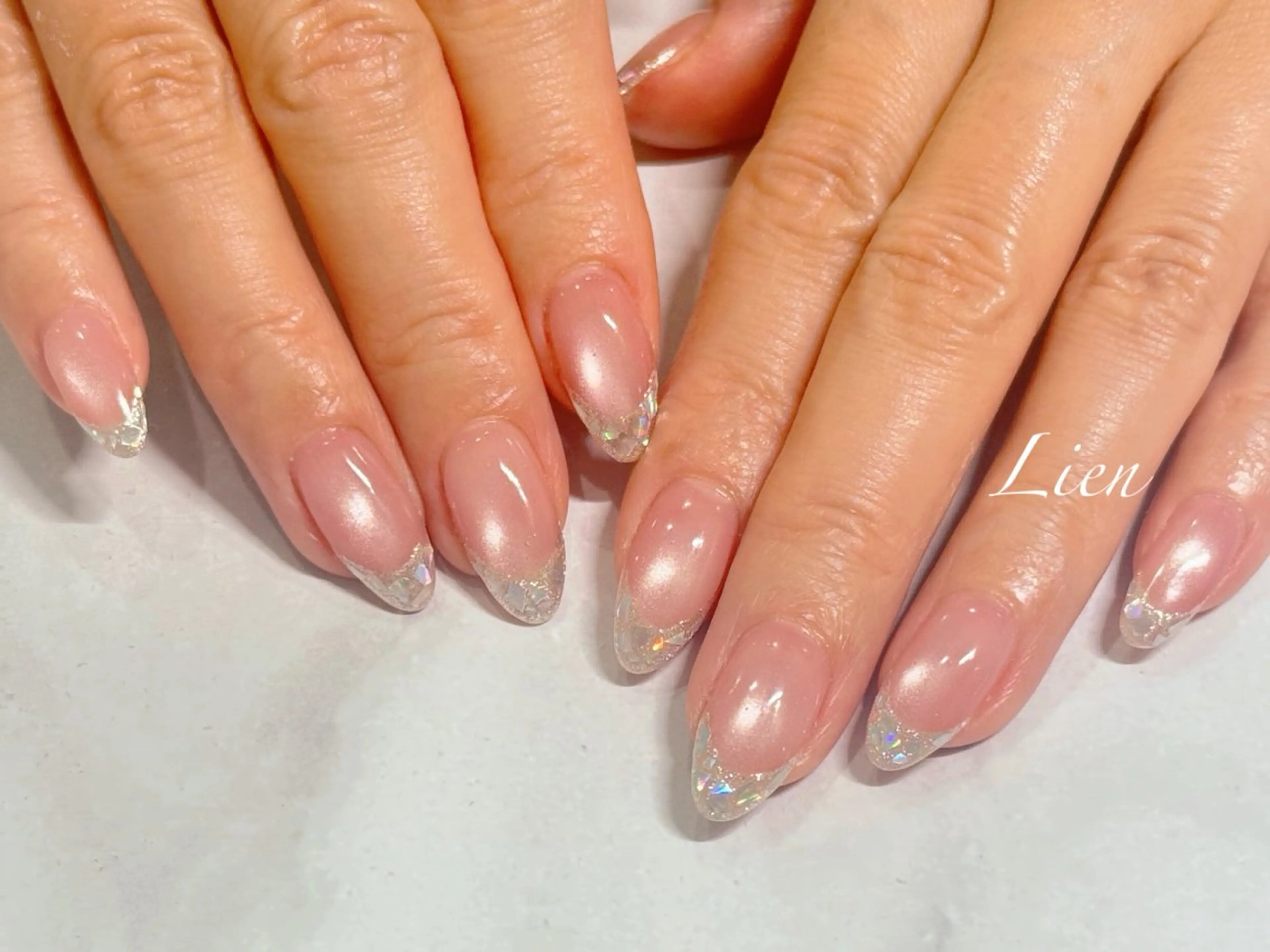 ネイル 長さ出し フットネイル フレンチネイル ジェルネイル ガラスフレンチ ハンドネイル Lien(リアン) 銀座駅6分のネイルデザイン