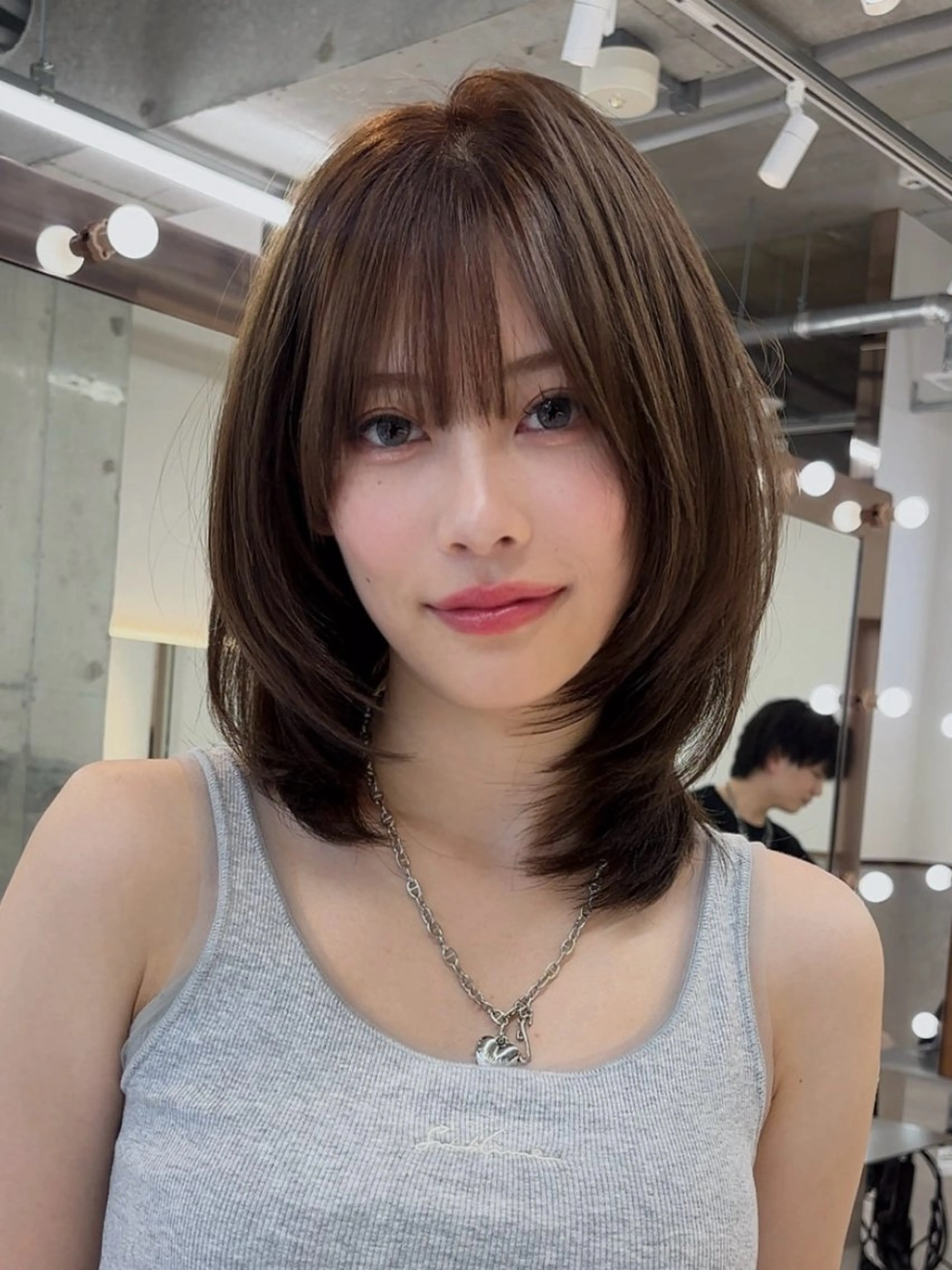 ミディアム カラー ミディアムレイヤー ベージュカラー ヘーゼル レイヤーカット ヘアカラー 🍒ブリーチなしカラ ー／Sakura🍒のヘアスタイル