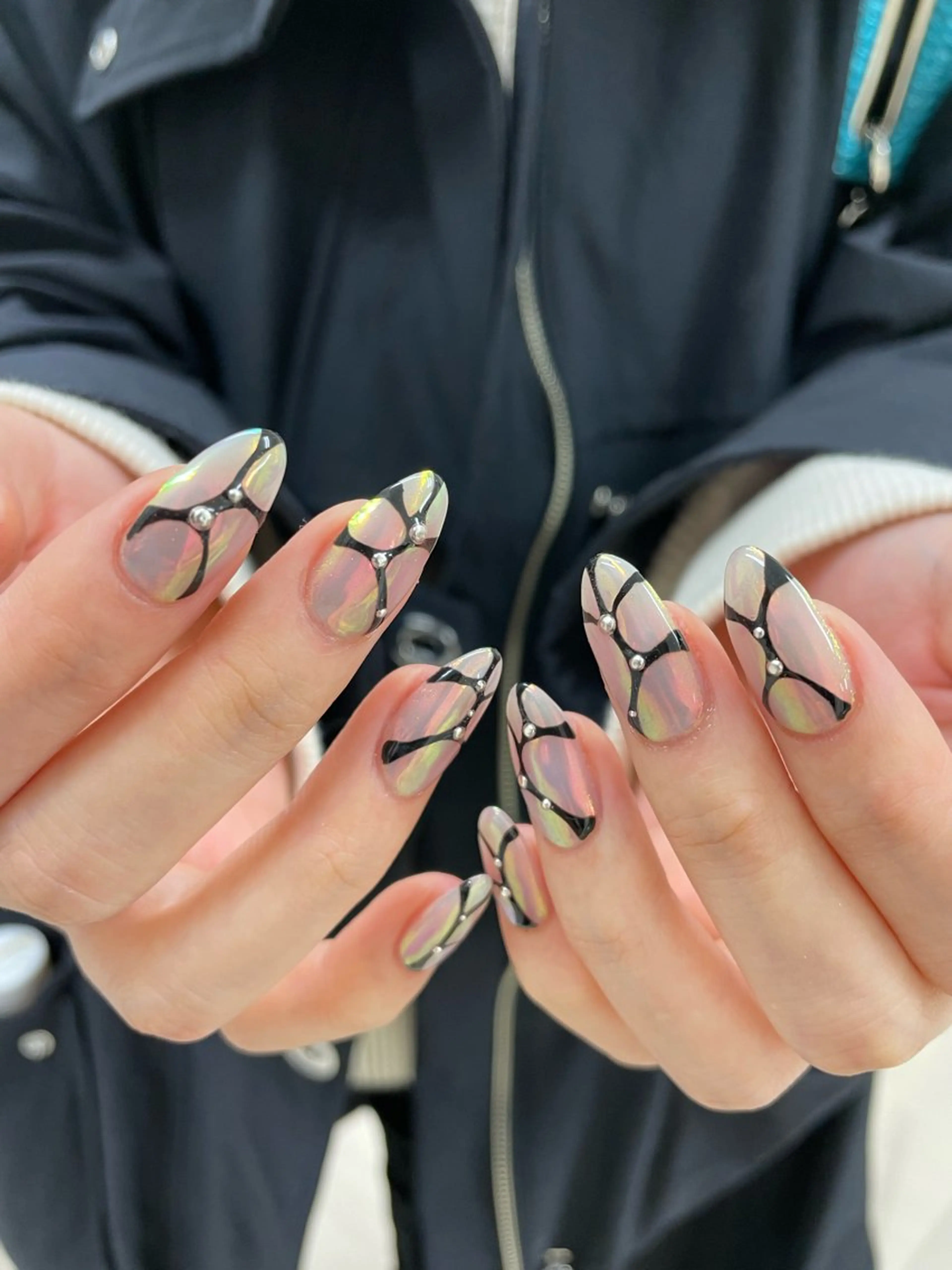 ネイル Hisaka Mikiのネイルデザイン