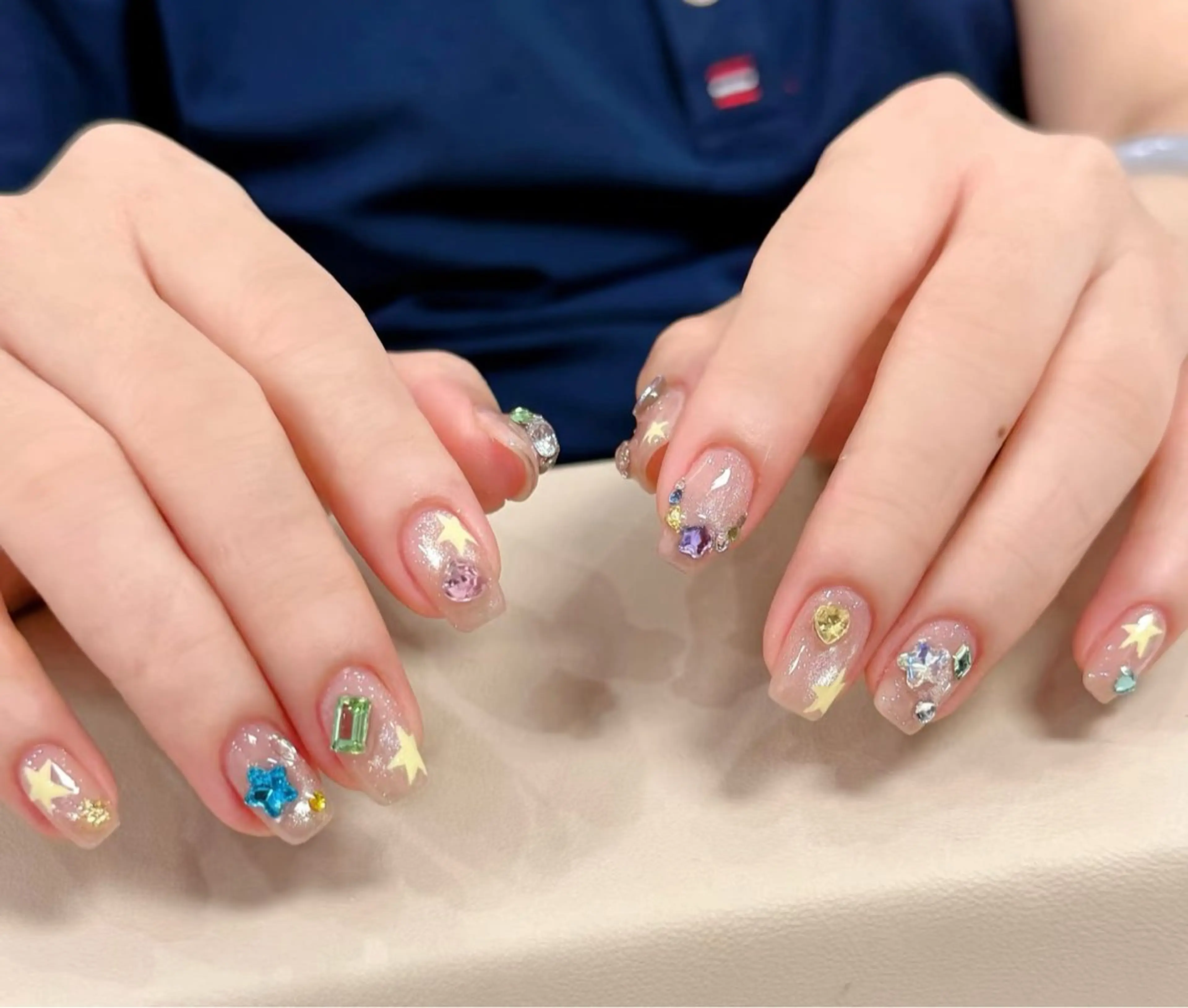 ネイル アニマル柄 アートネイル オーロラネイル べっ甲ネイル ブラウン ハンドネイル Rika Nail ellaのネイルデザイン