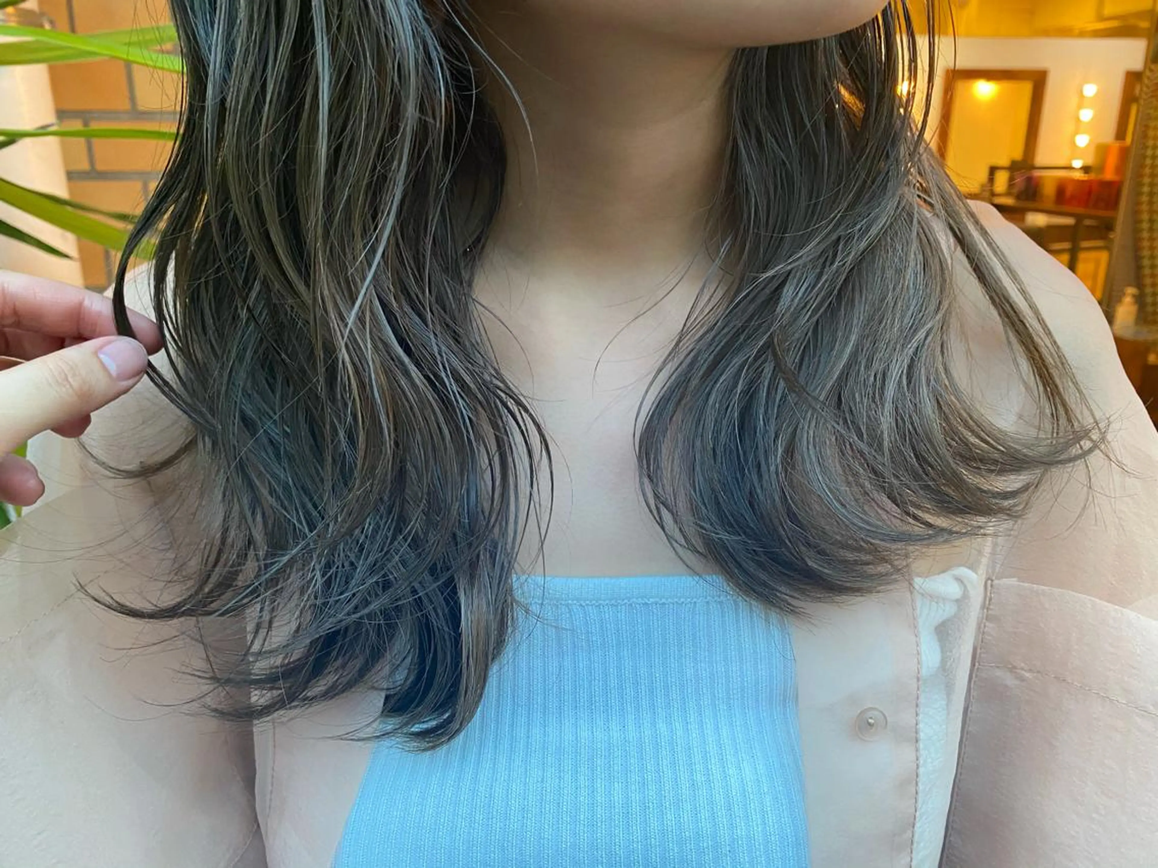 セミロング カラー 透明感カラー・ 髪質改善🩵イケダのヘアスタイル