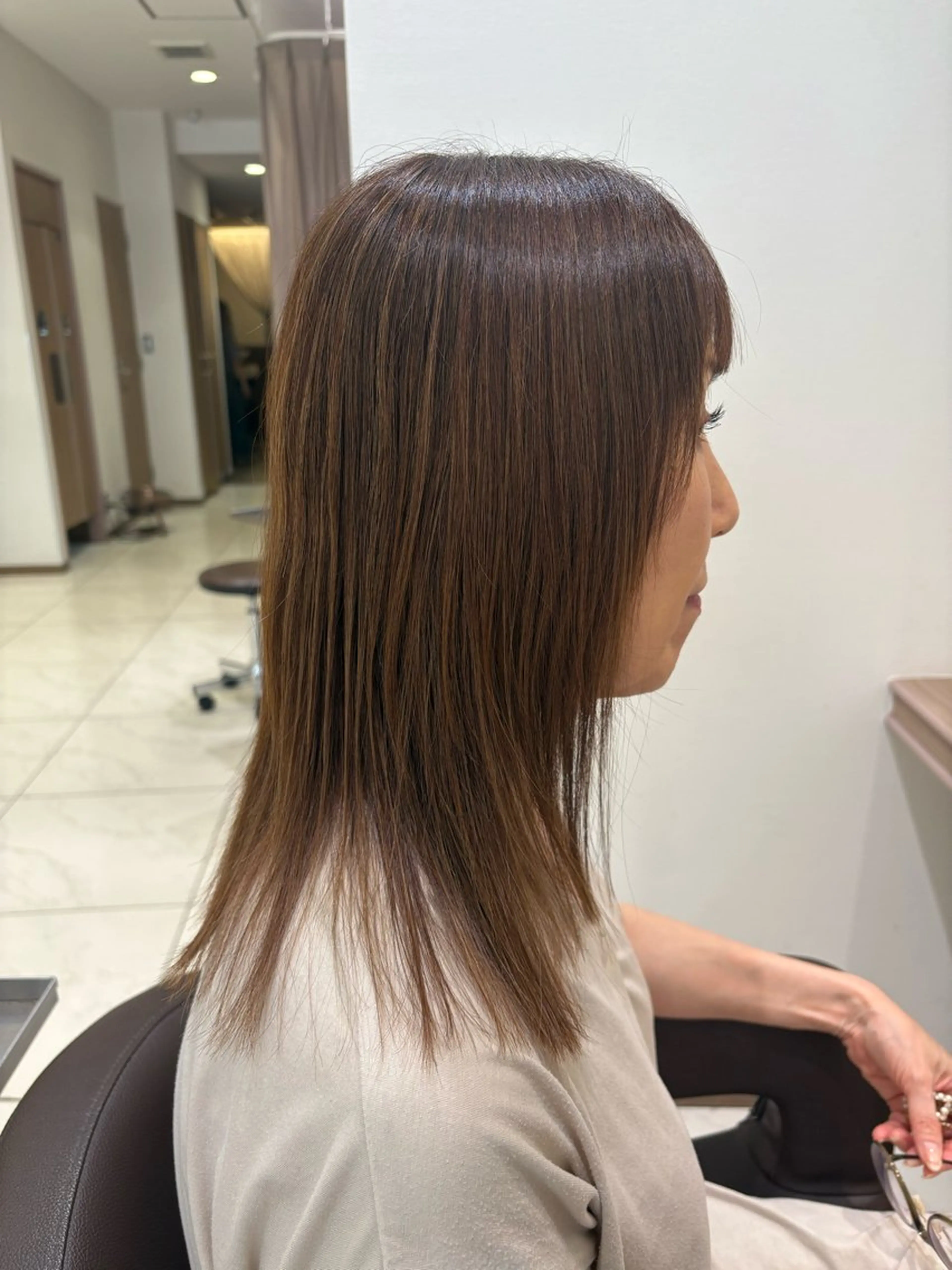 セミロング カラー ブラウンカラー 透明感カラー オレンジ カット ヘアカラー トリートメント 🌱脱白髪染め特化 🌱岡田将英のヘアスタイル