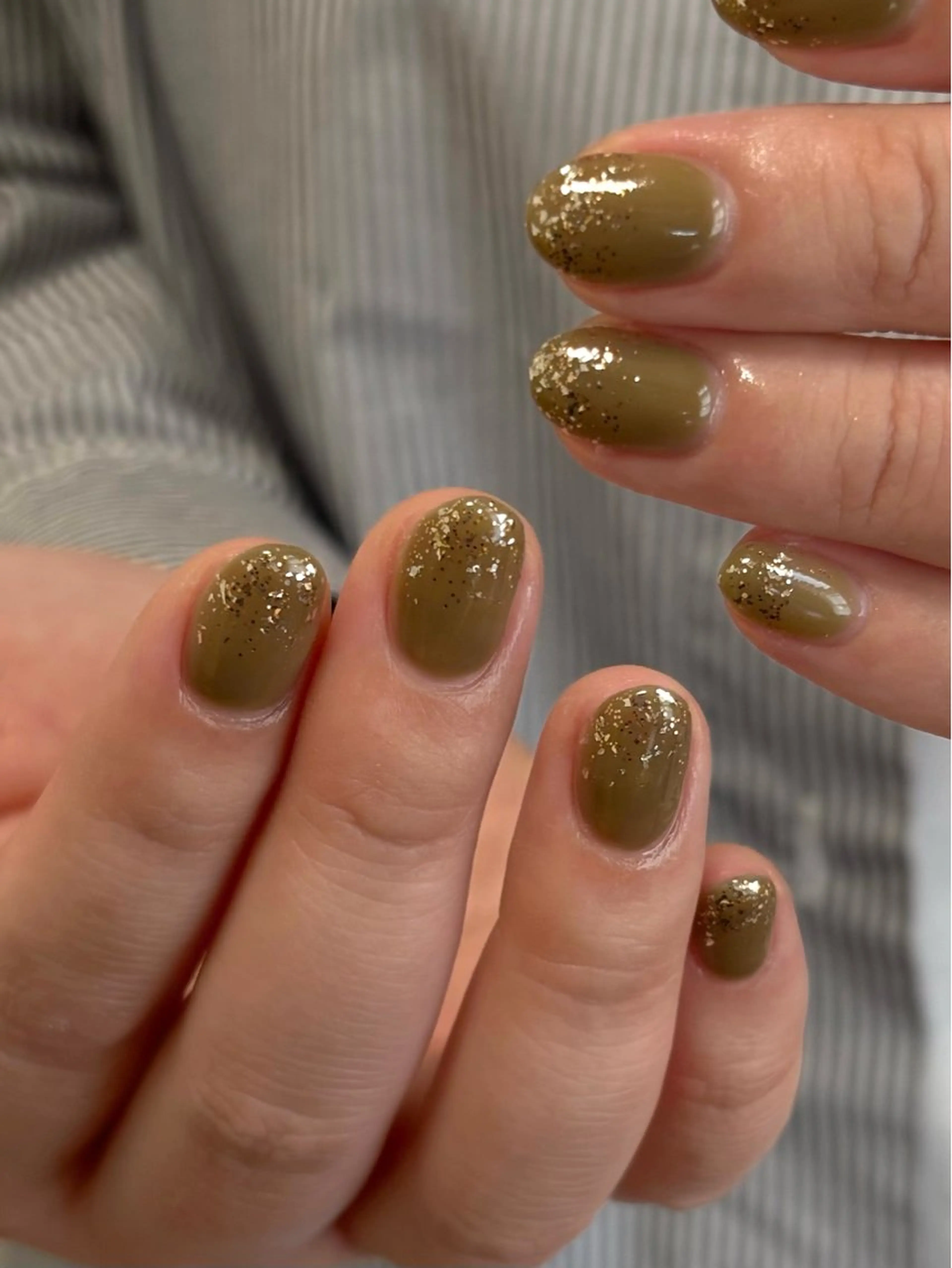 ネイル フラッシュネイル ラメ(グリッター) ワンカラーネイル ピスタチオネイル ハンドネイル rena nailのネイルデザイン
