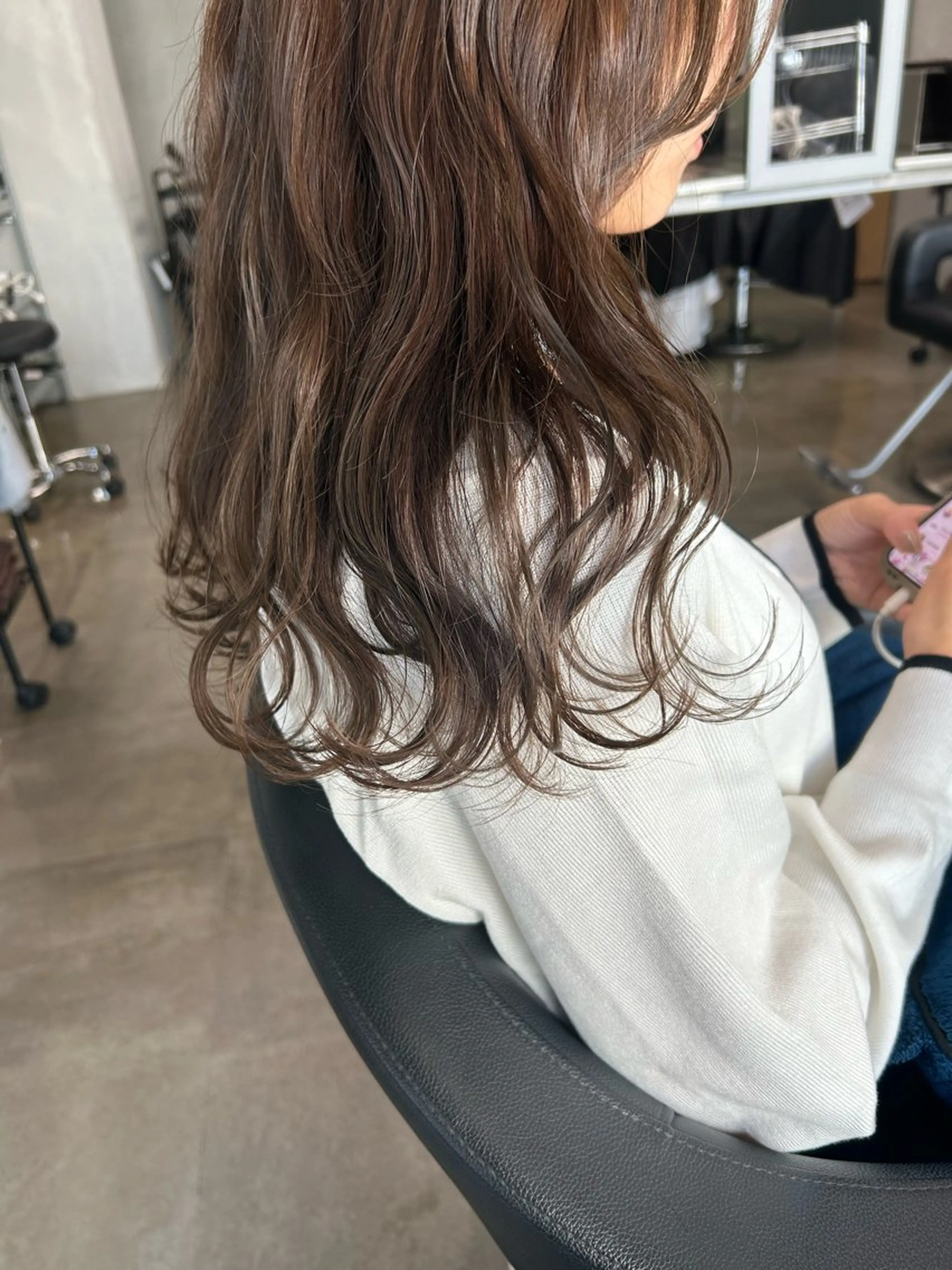 ロング カラー ベージュカラー カット ヘアカラー トリートメント #tag  田島 純奈のヘアスタイル