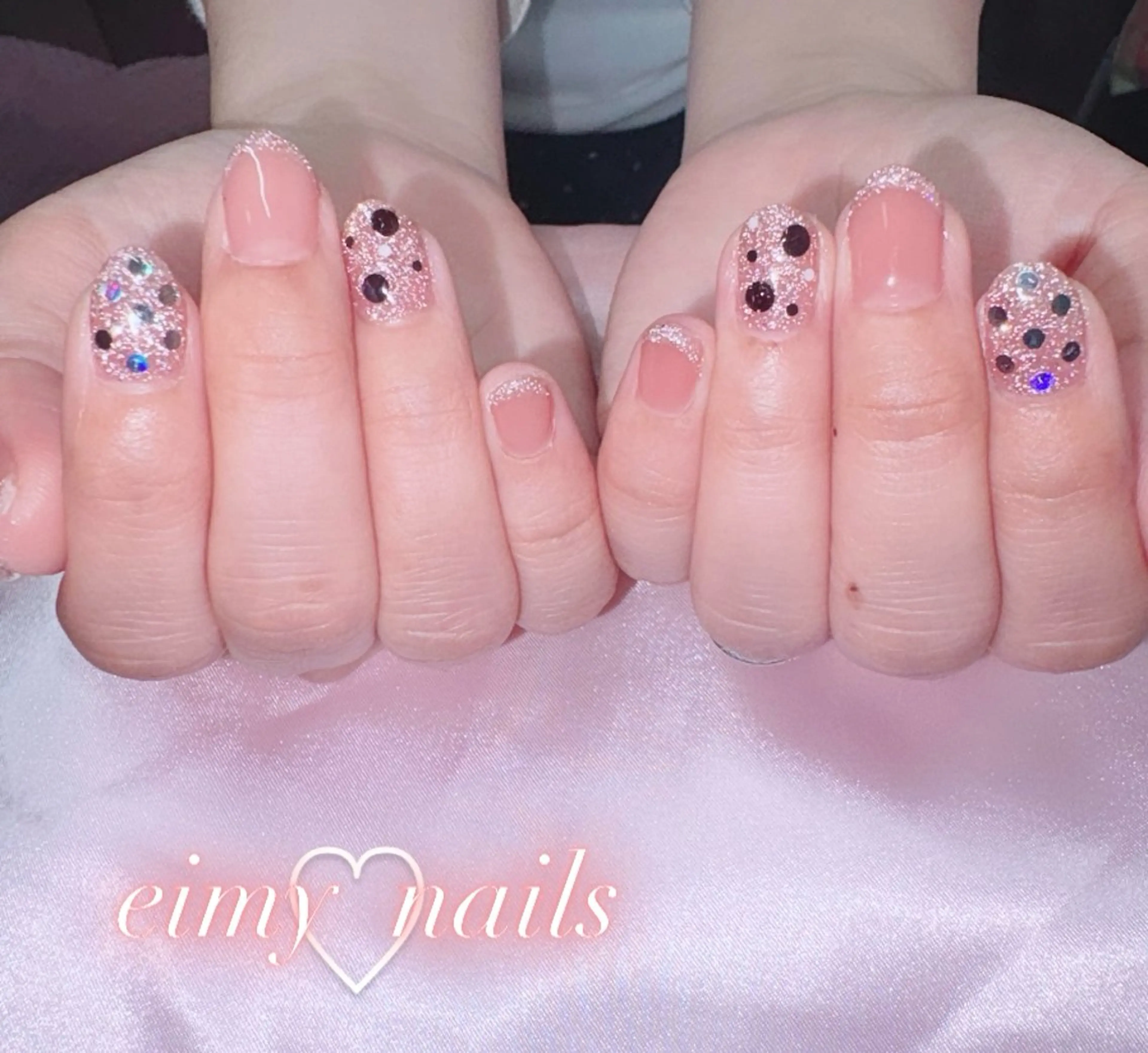 ネイル アートネイル ドット フラッシュネイル フレンチネイル ラメ(グリッター) ハンドネイル eimy nails♡のネイルデザイン