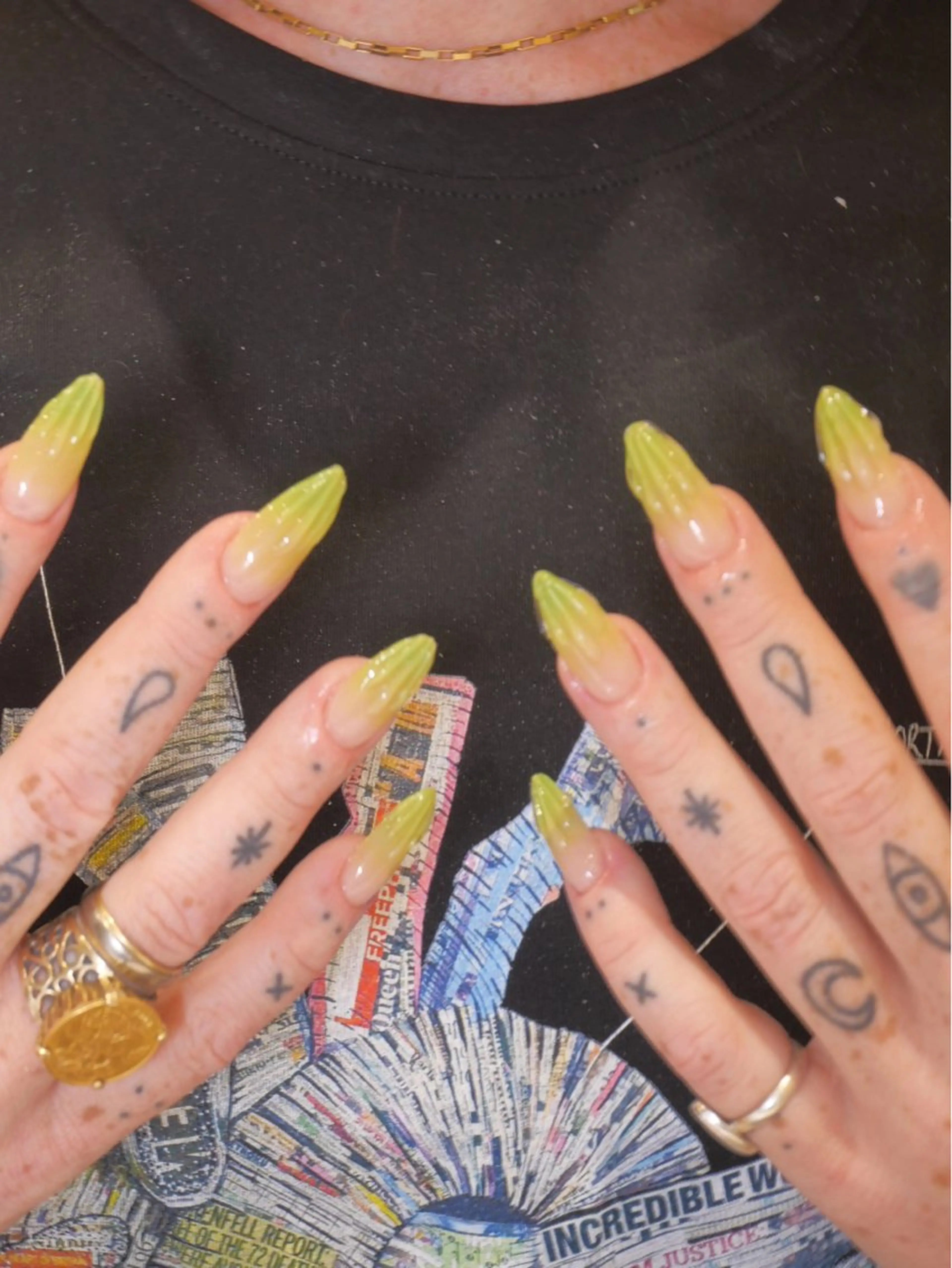 ネイル miku･:*+ angelicaのネイルデザイン