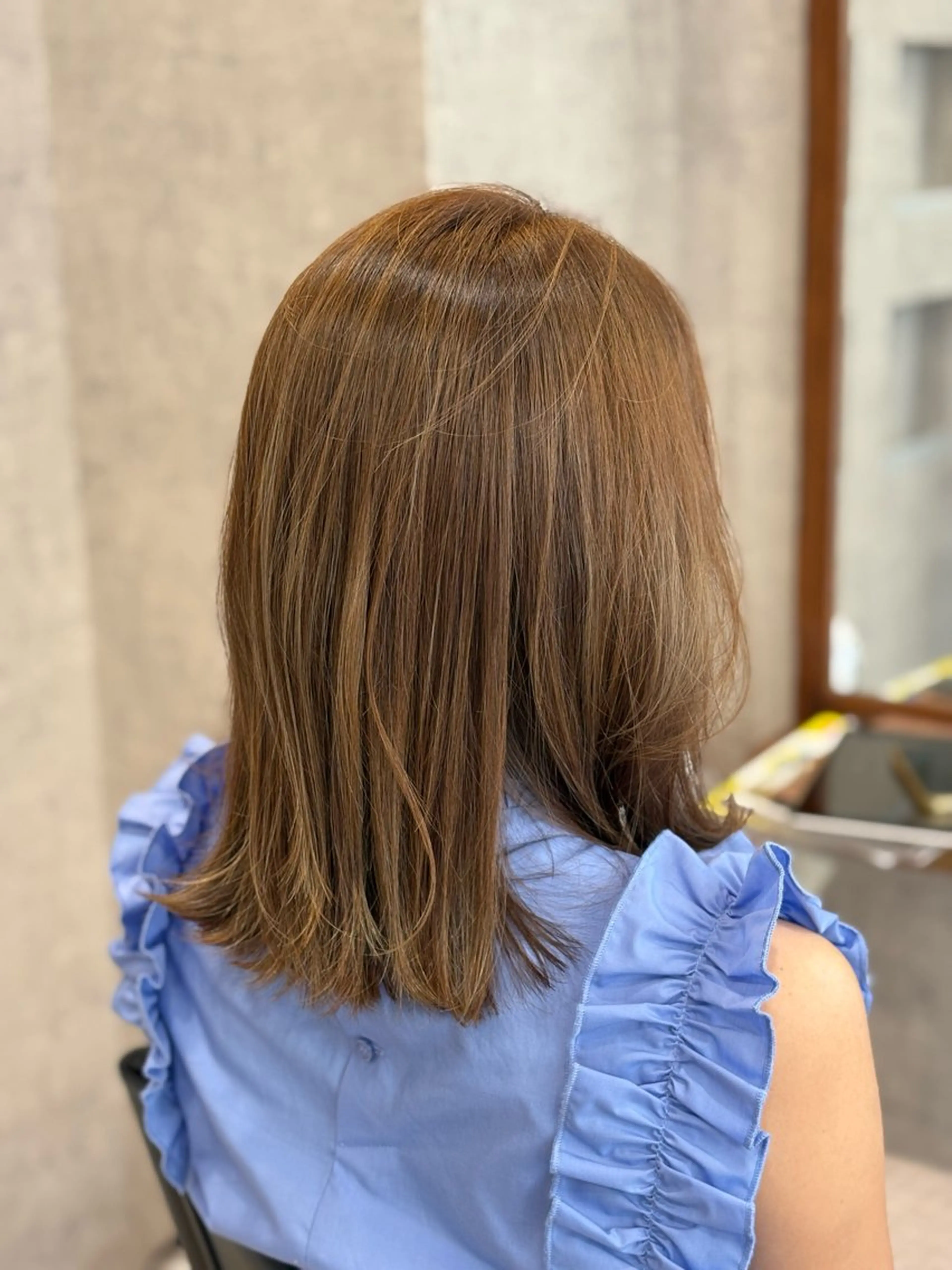 ミディアム ディアーズ 高知店のヘアスタイル