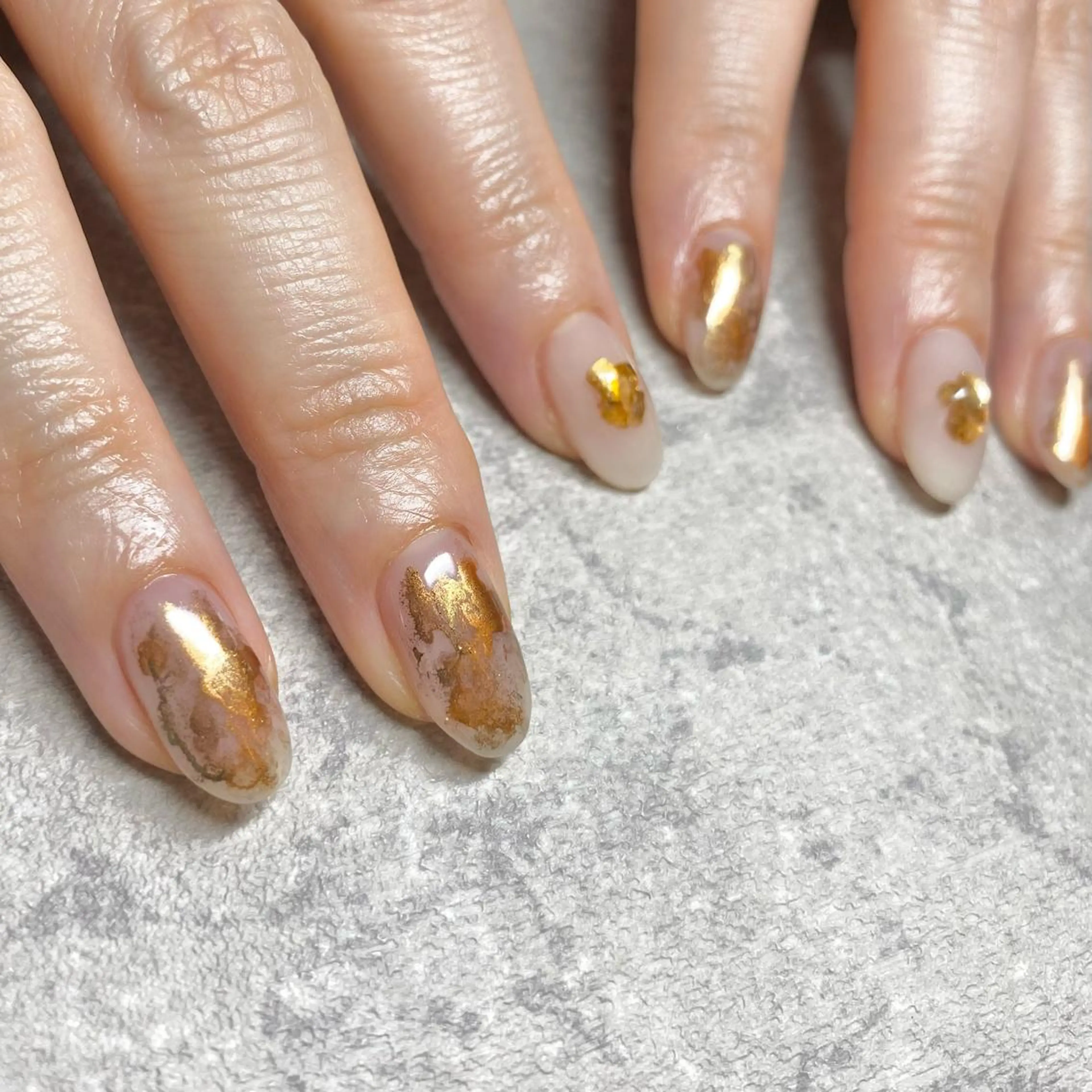 ネイル アートネイル ニュアンスネイル 冬ネイル ハンドネイル 山田 貴子のネイルデザイン