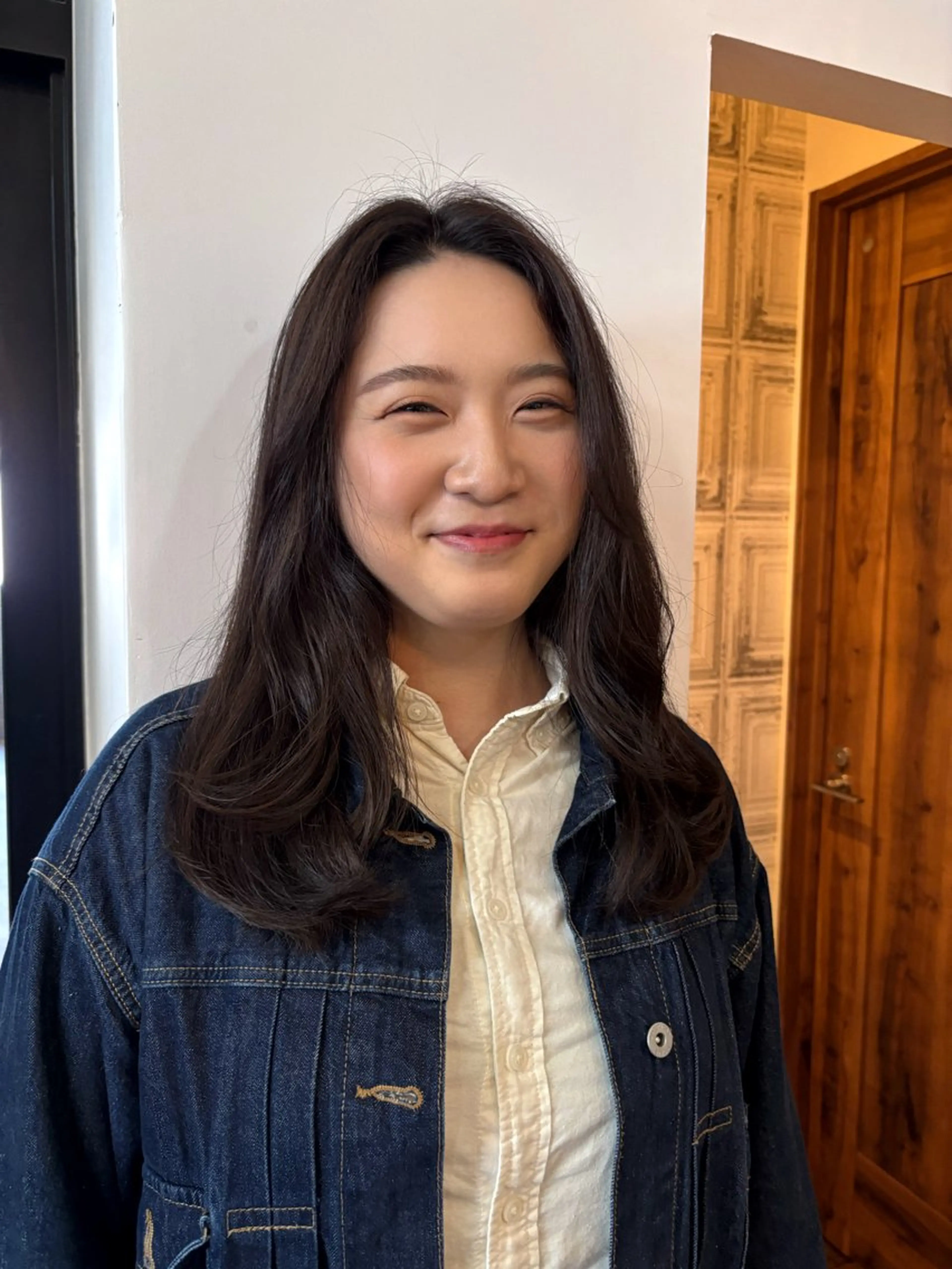 セミロング カット ヘアカラー ウシロダ メグミ ／ボブ／透明感カラーのヘアスタイル